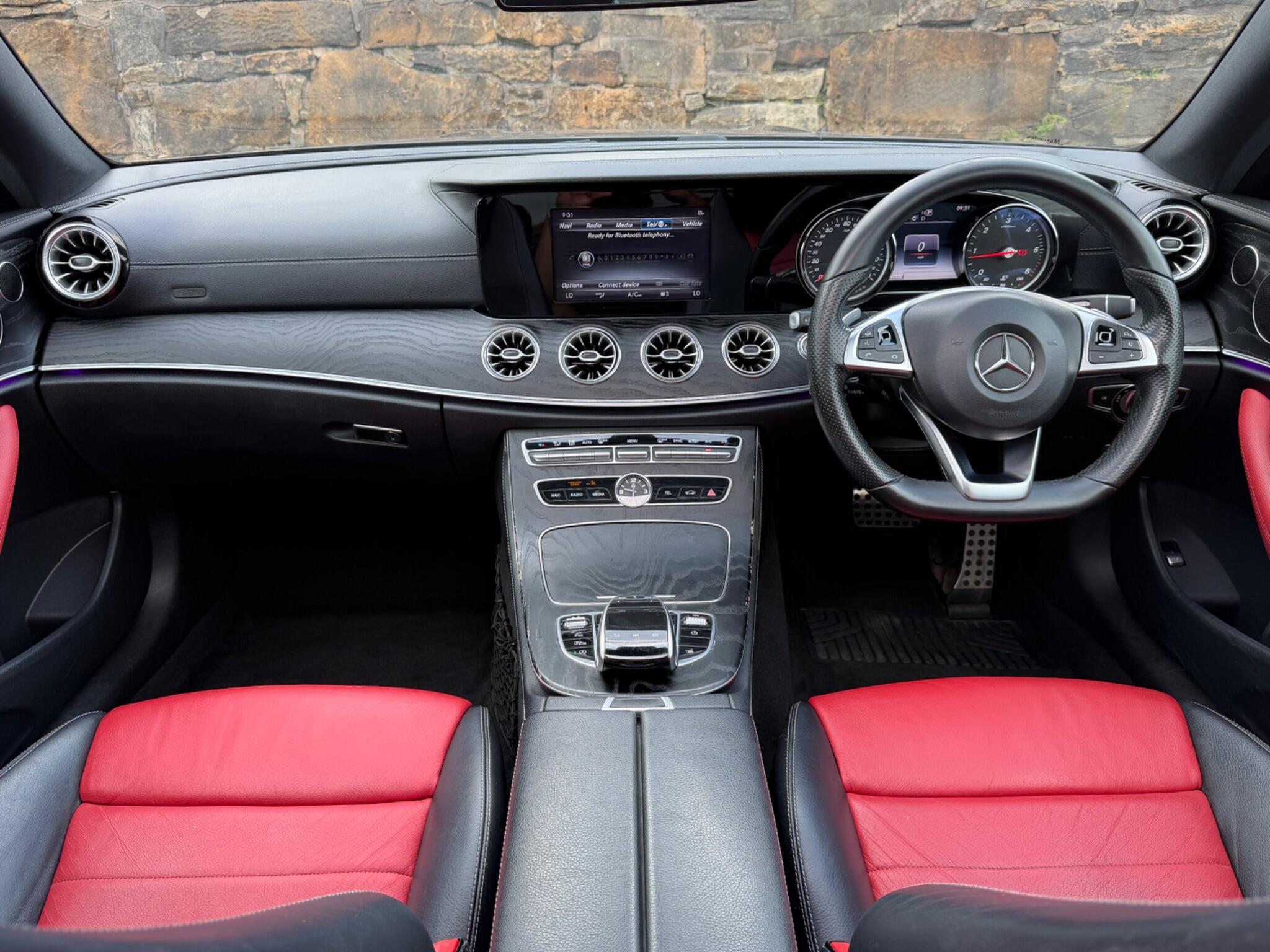 Mercedes-Benz E-Class view 13