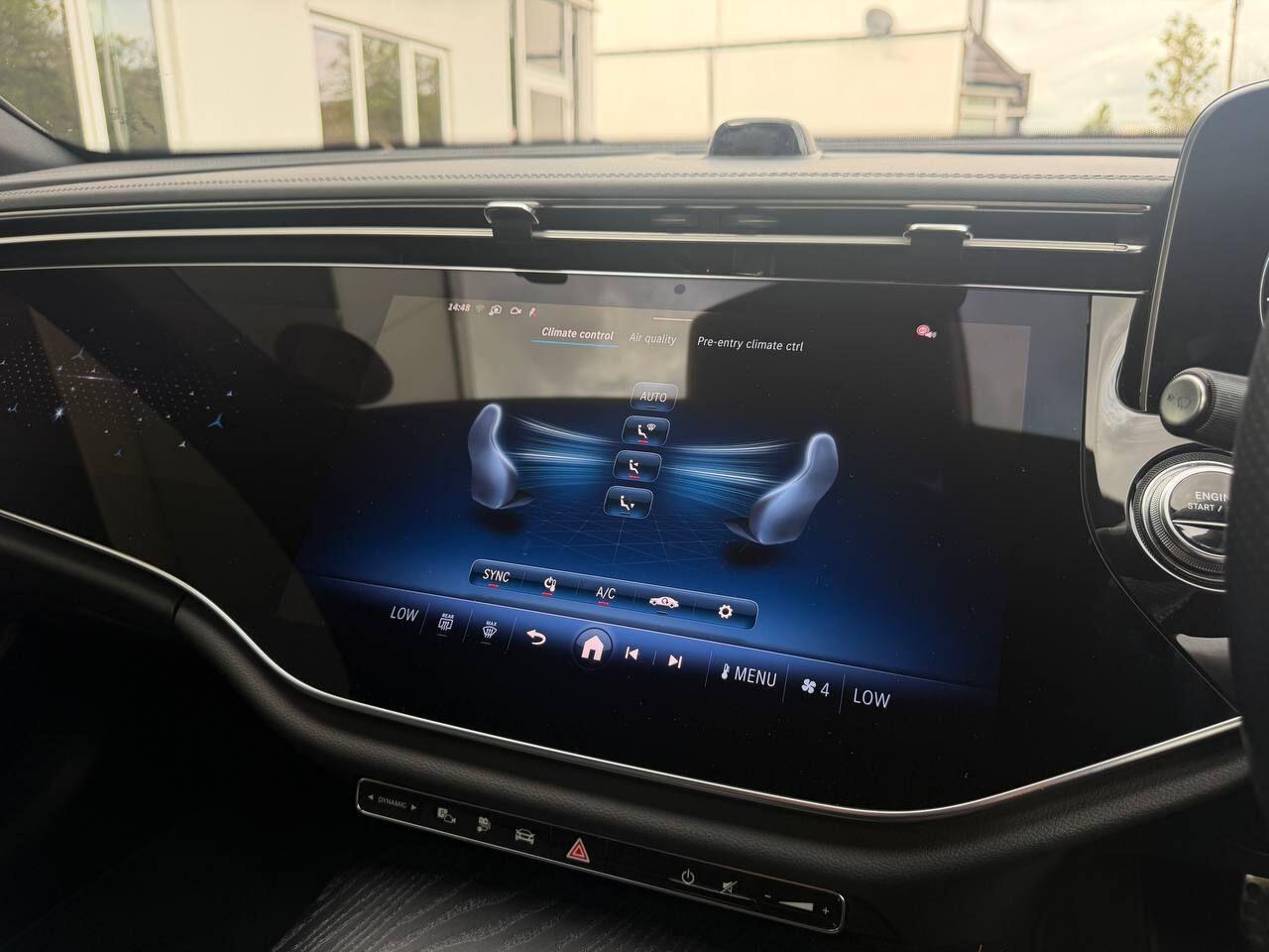 Mercedes-Benz E-Class view 45