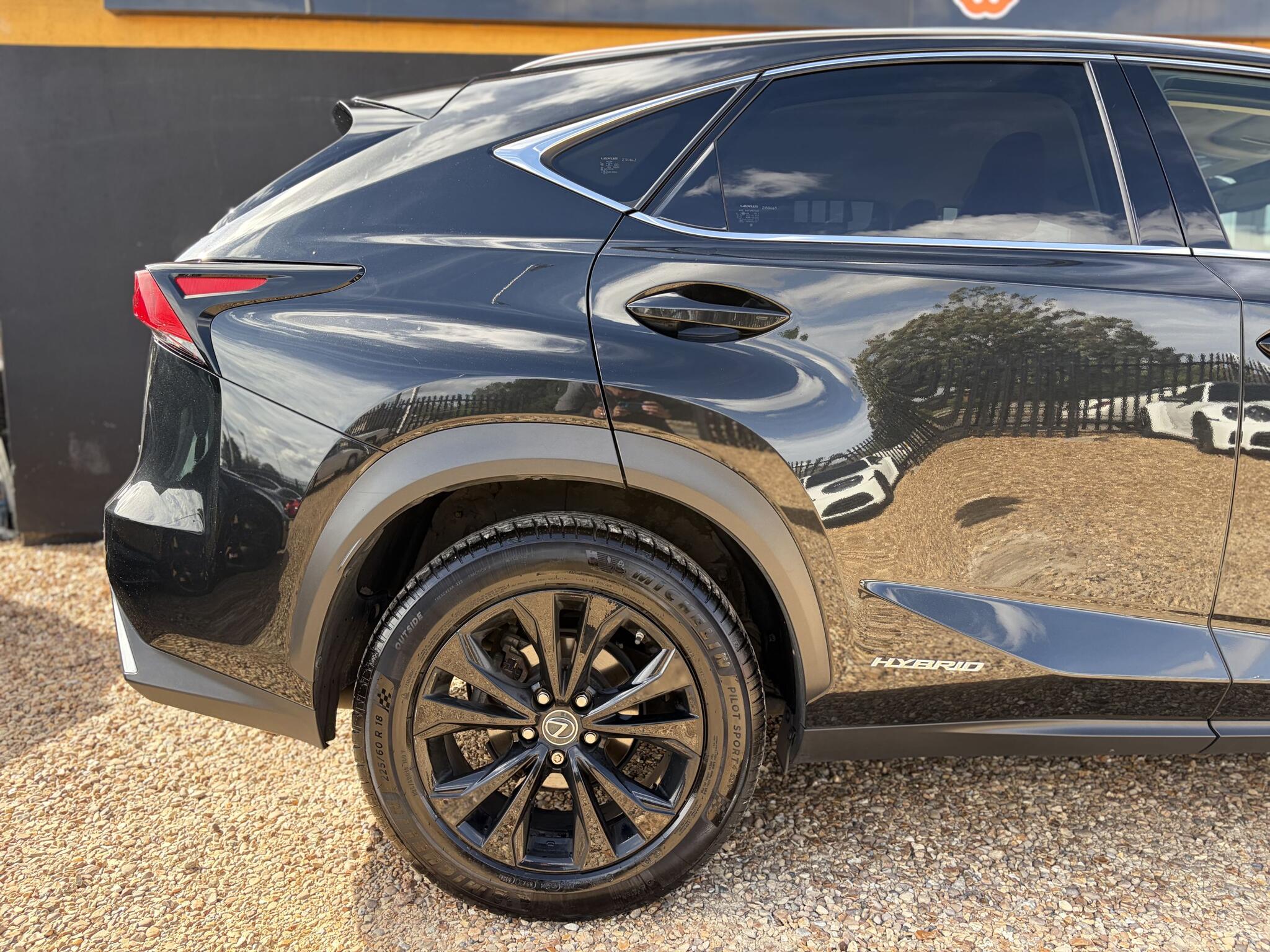 Lexus NX view 12