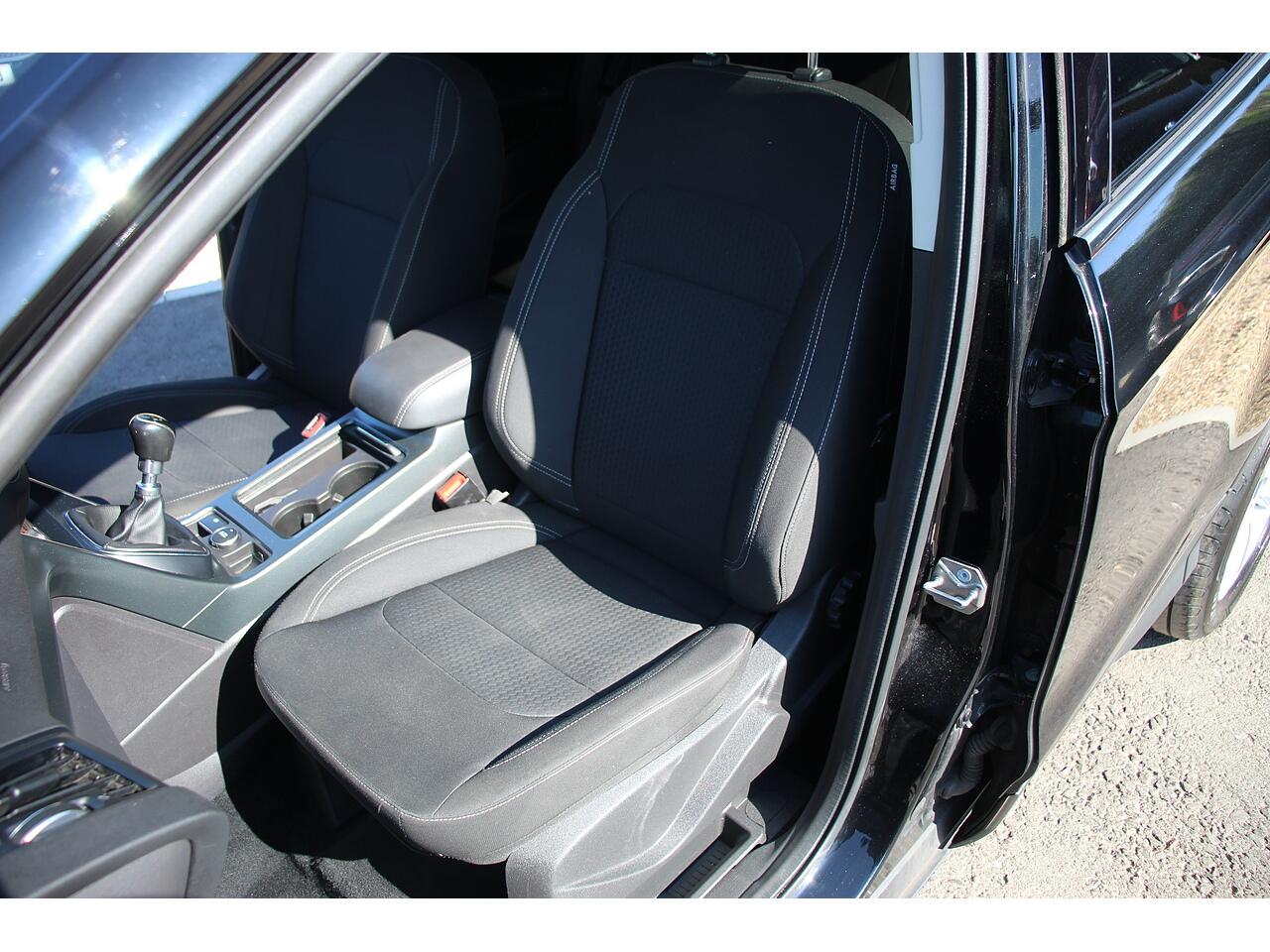 Ford Kuga view 16