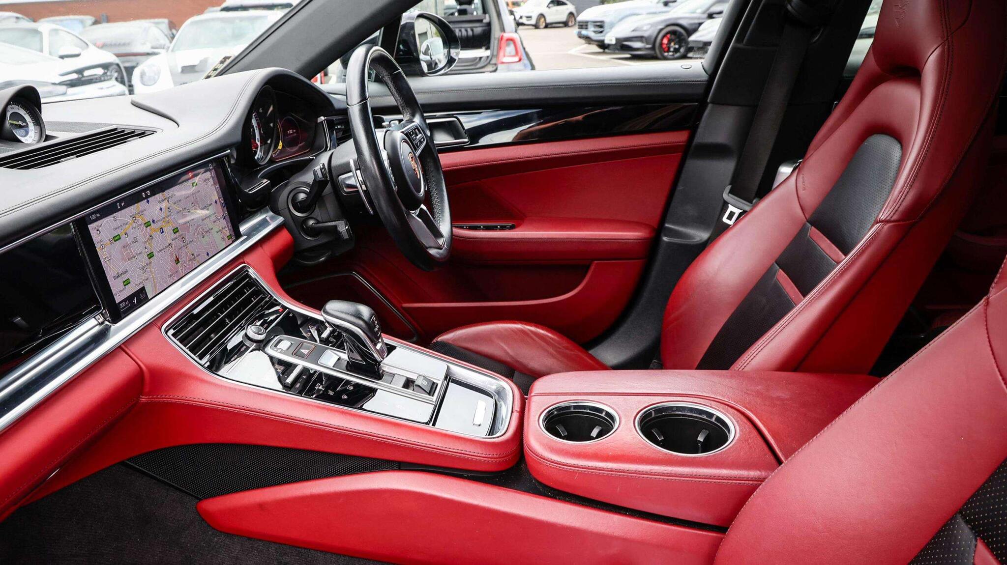 Porsche Panamera view 11
