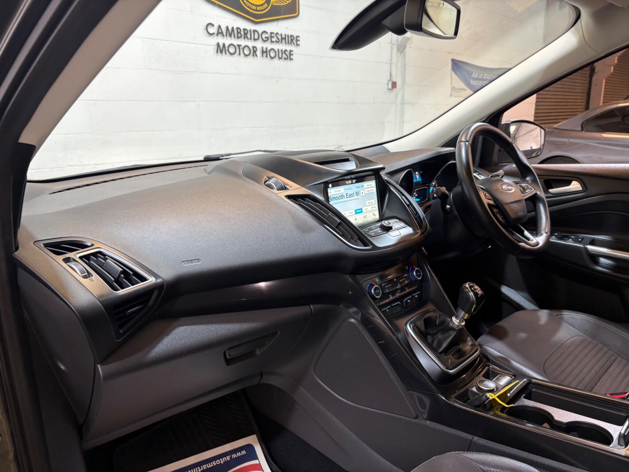 Ford Kuga view 21