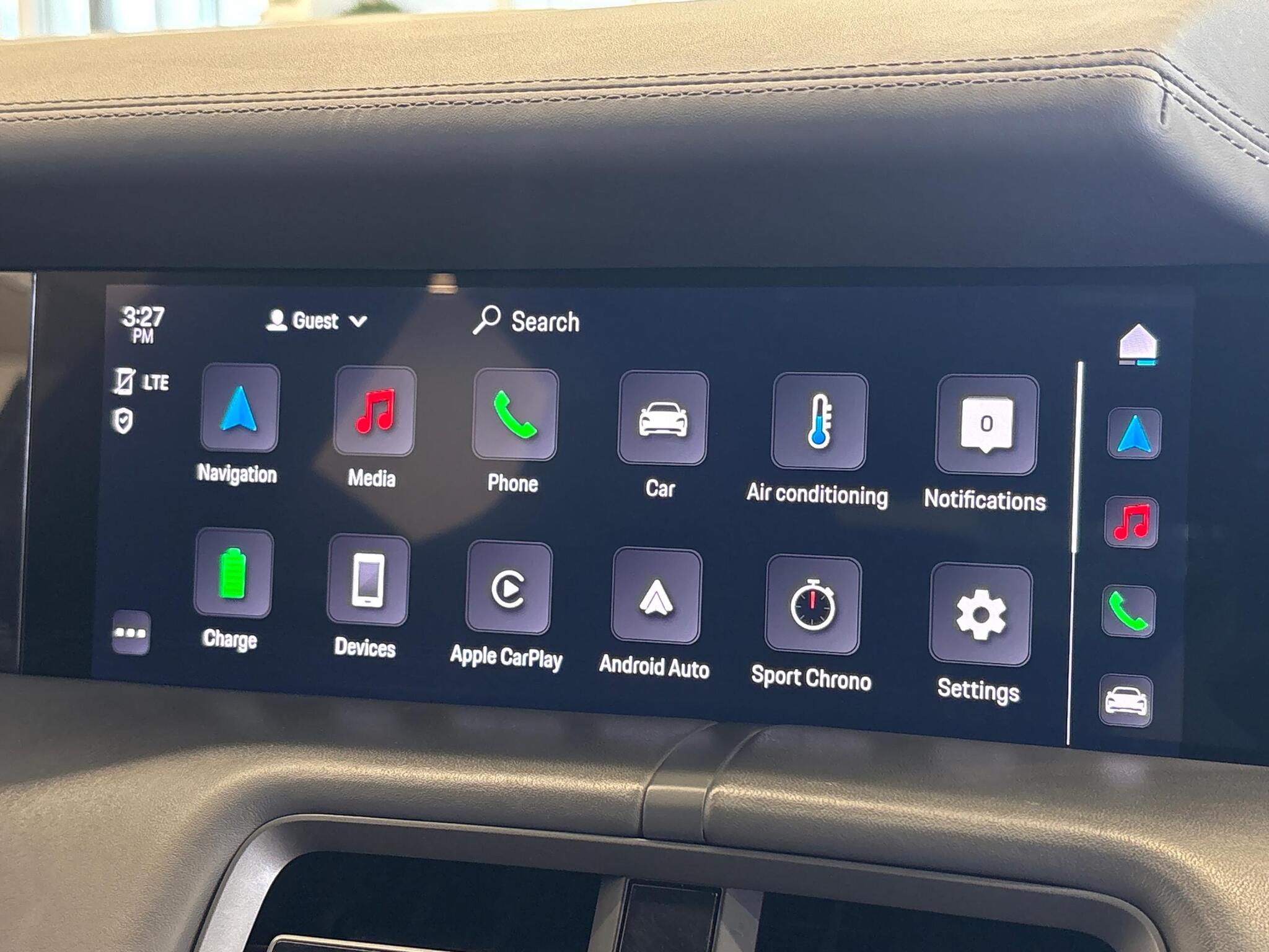 Porsche Taycan view 31