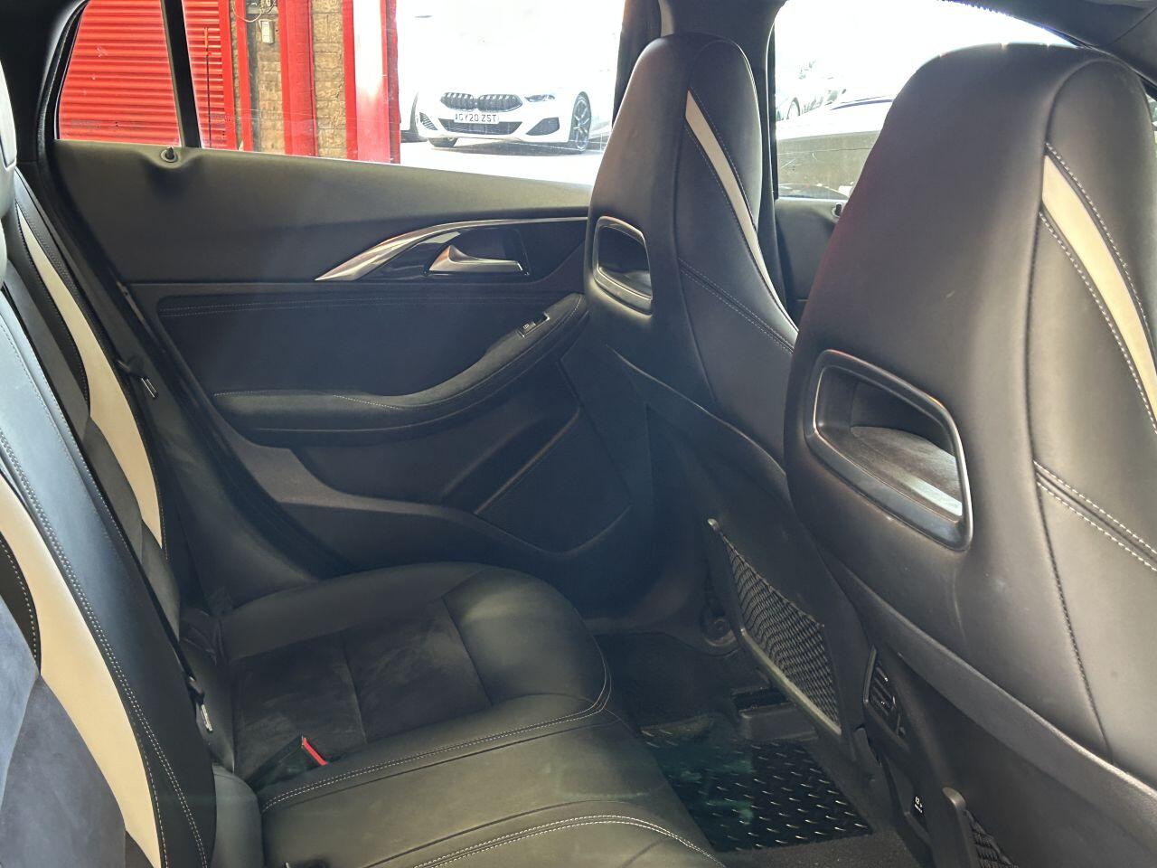 Infiniti Q30 view 51