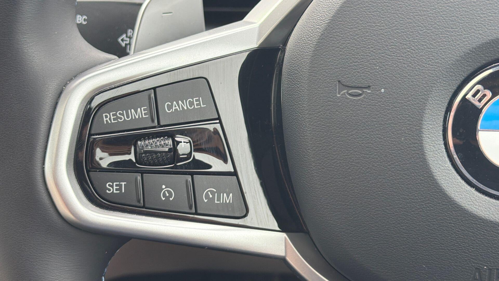 BMW 4 Series view 17