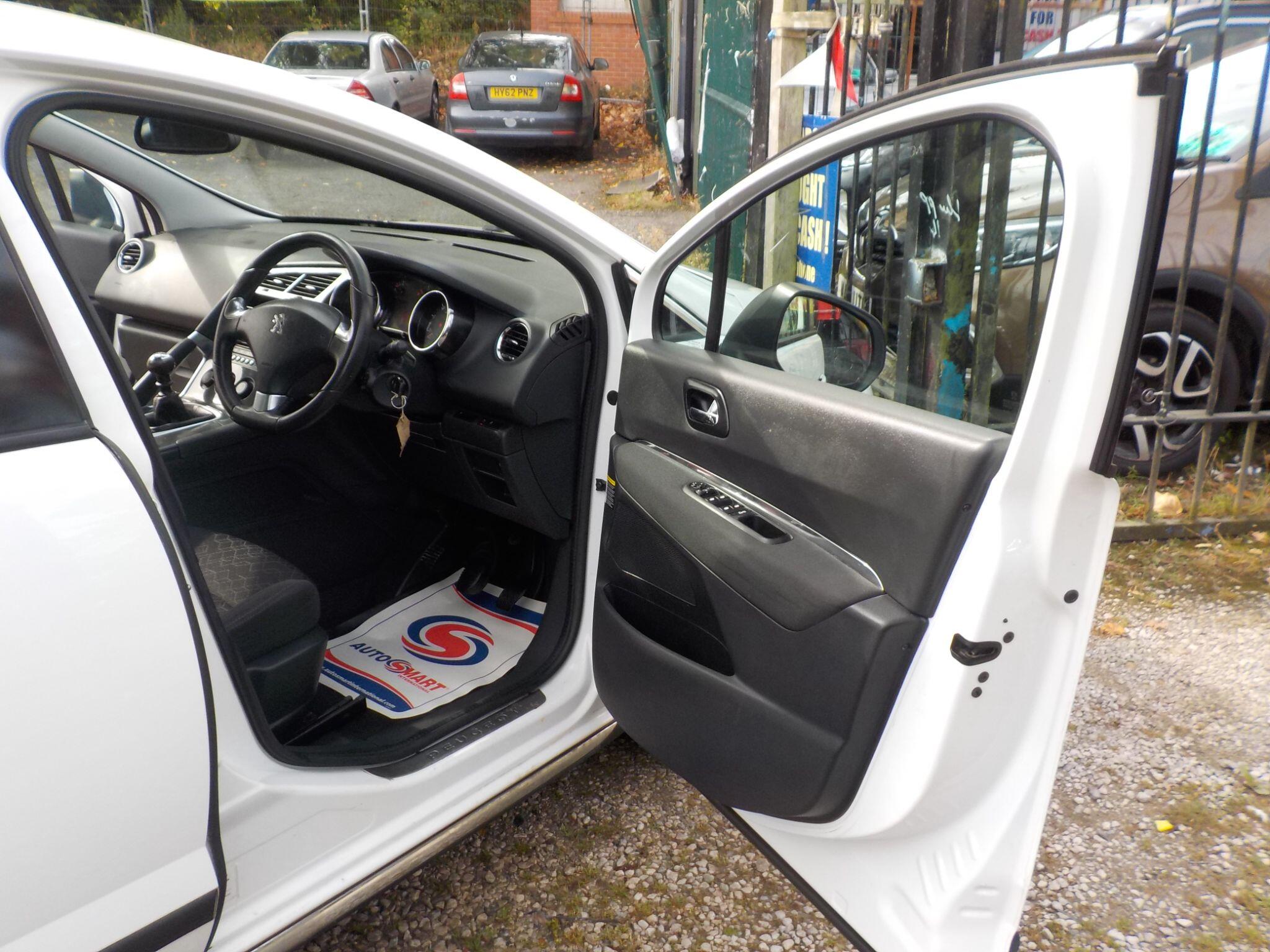 Peugeot 3008 1.6 HDi Active Euro 5 5dr