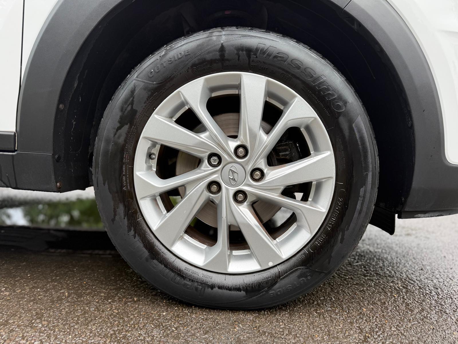 Hyundai Tucson view 56