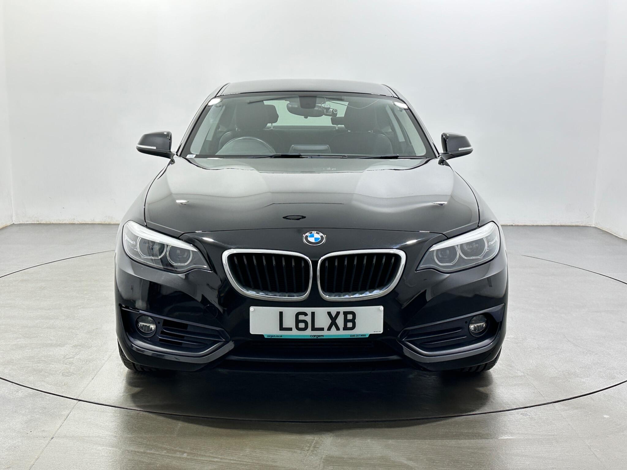 BMW 2 Series view 3