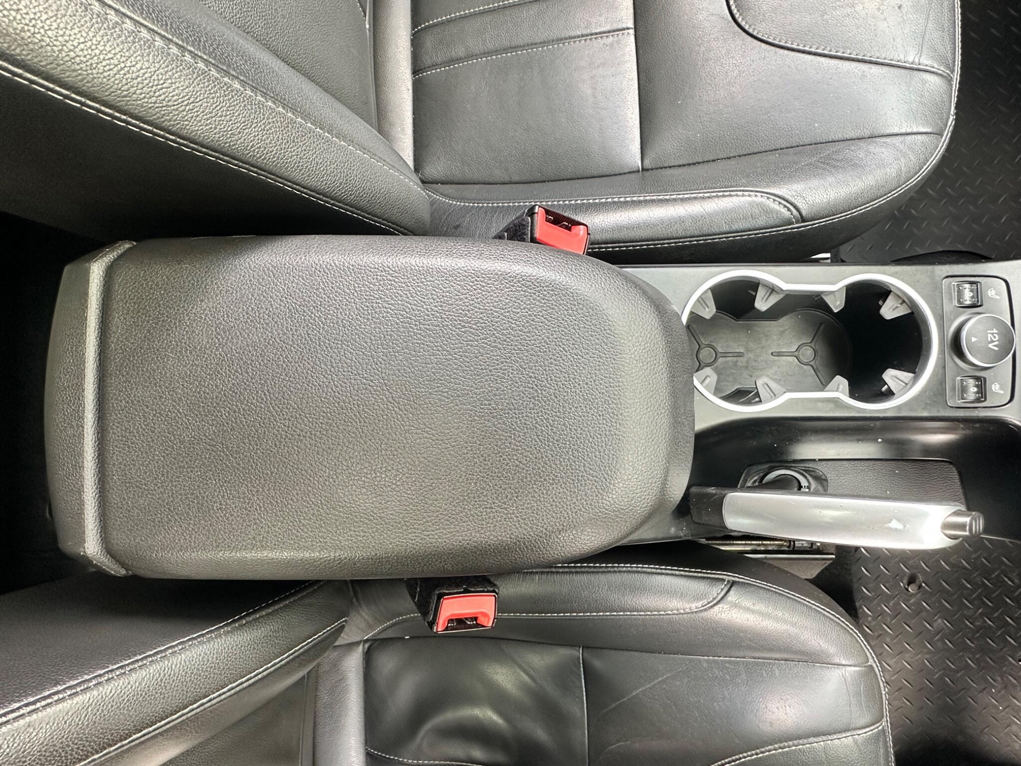Ford Kuga view 25