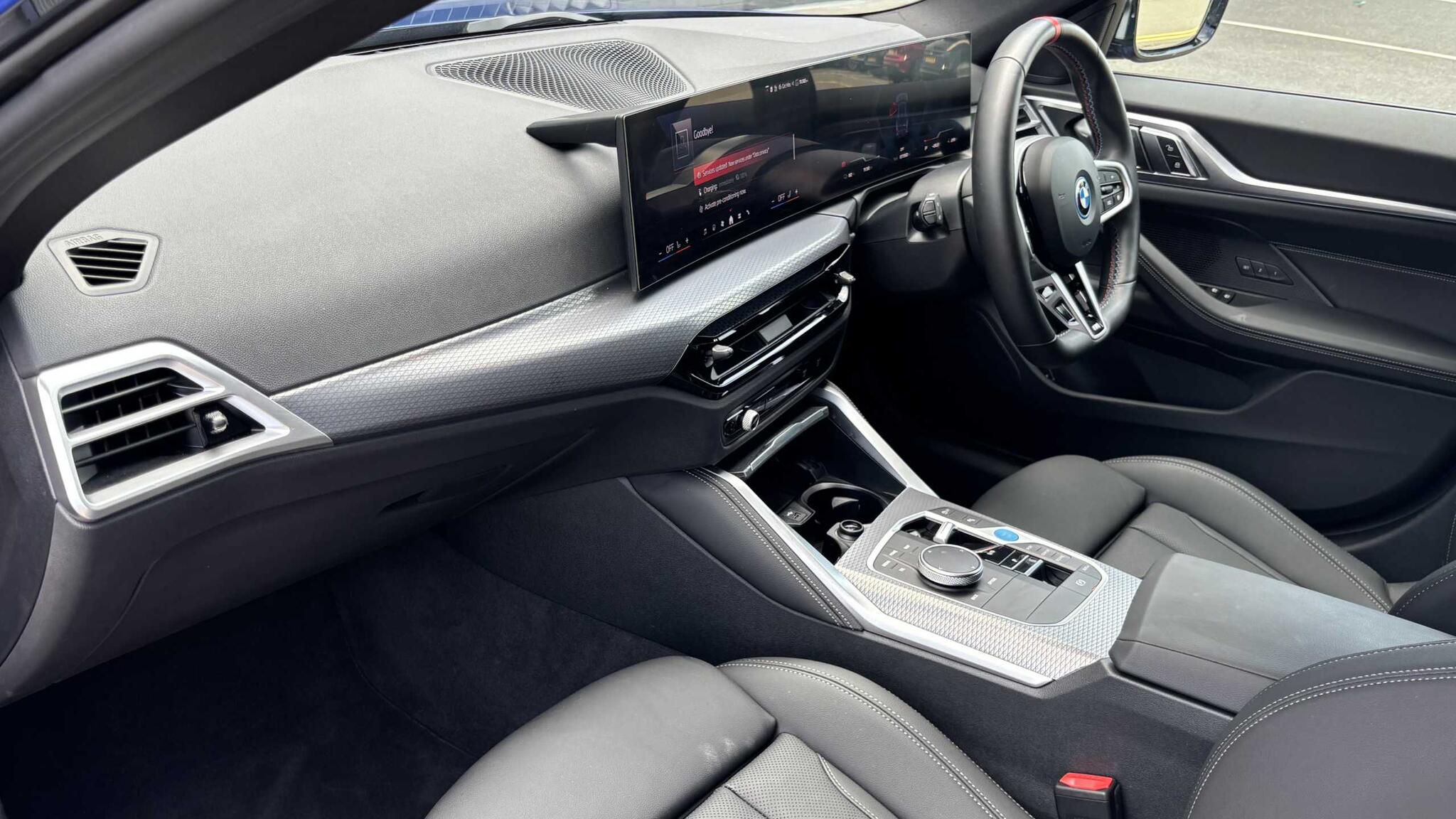 BMW i4 view 9