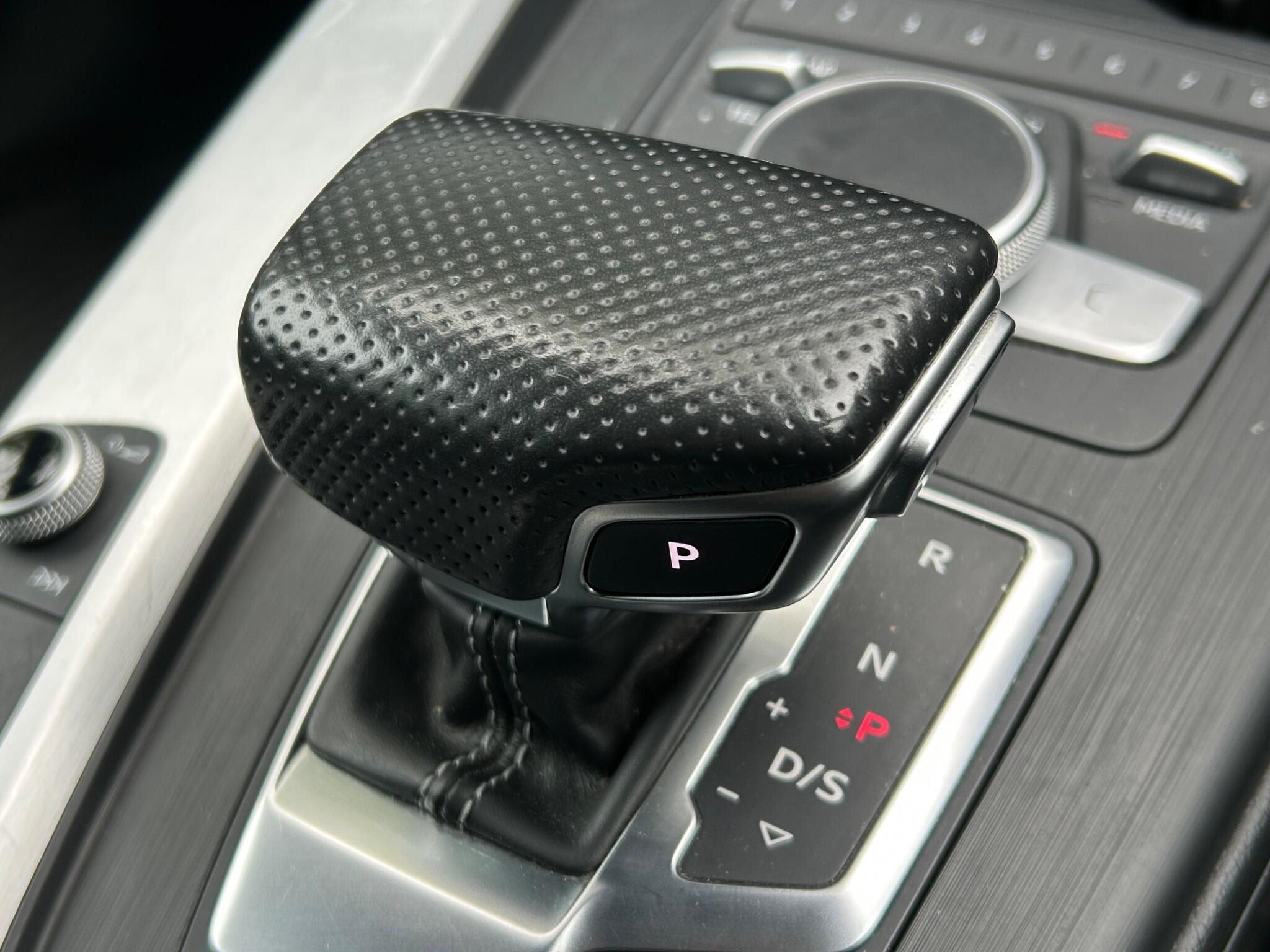 Audi A4 view 17