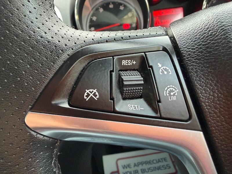 2015 Vauxhall Astra 1.4i SRi Euro 6 5dr • 24,139 miles image 19