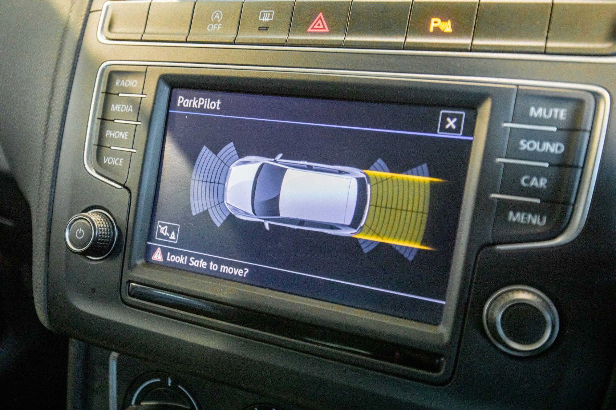 Volkswagen Polo view 28