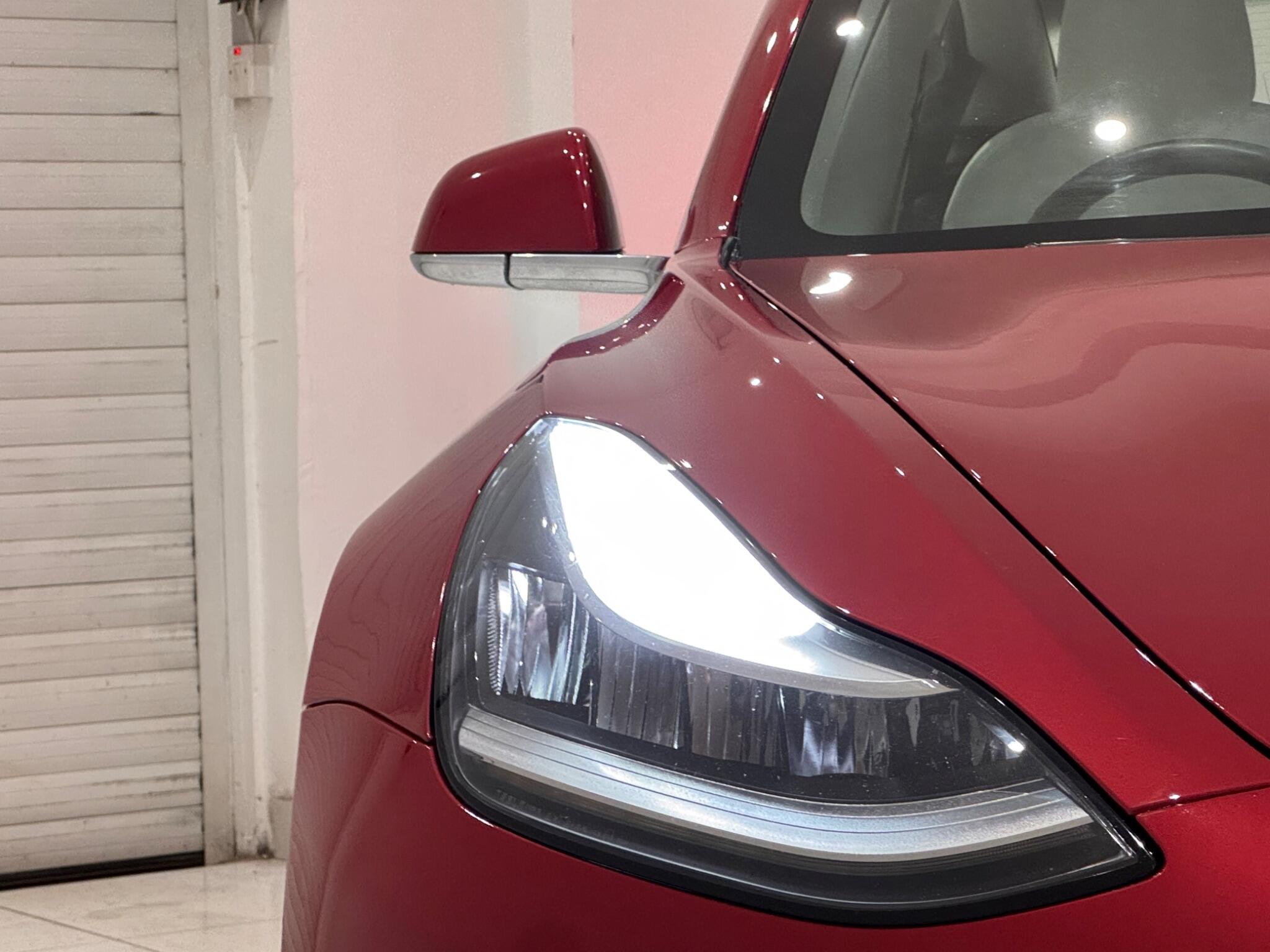 Tesla Model 3 view 28