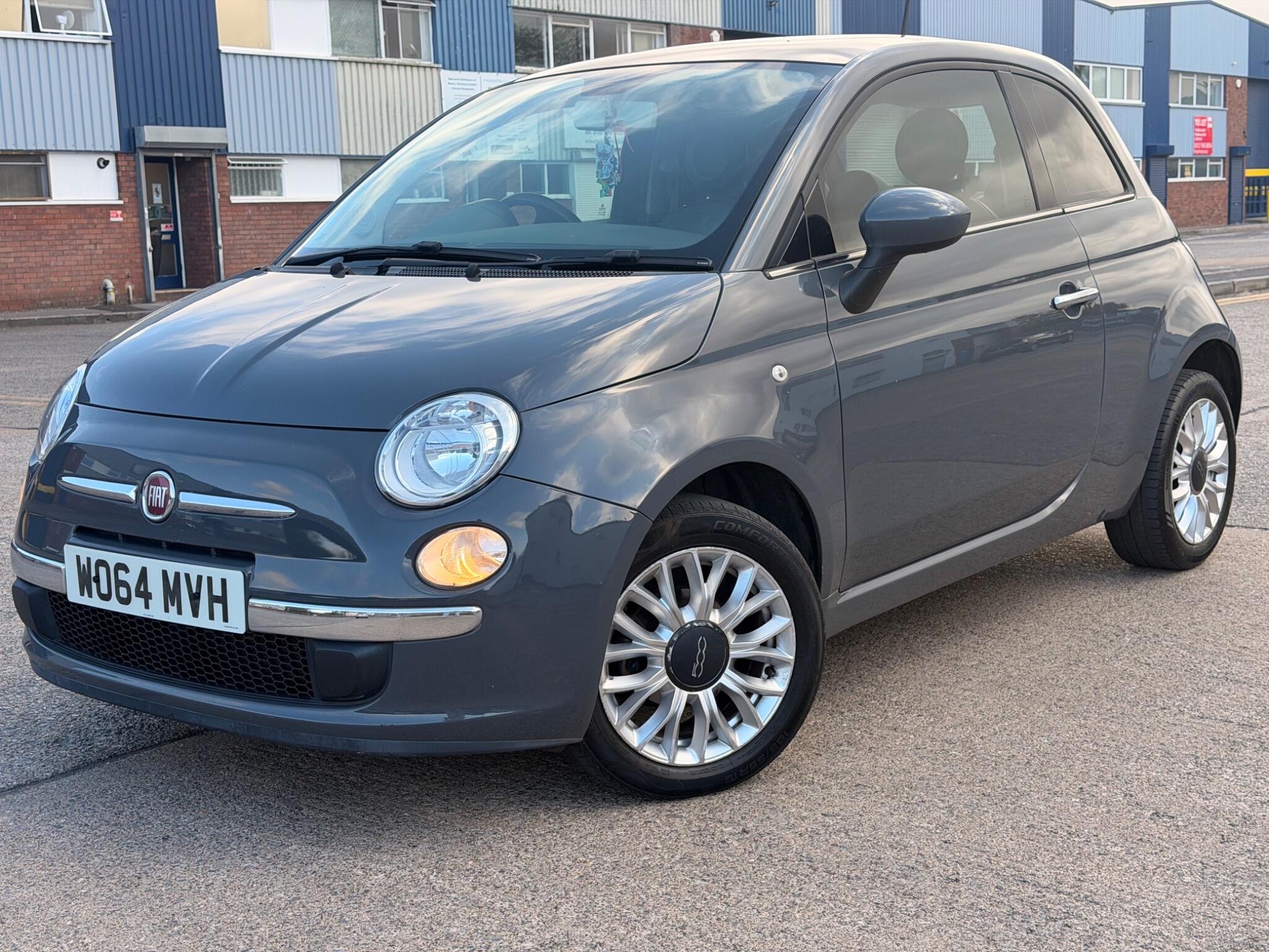 Fiat 500 view 3