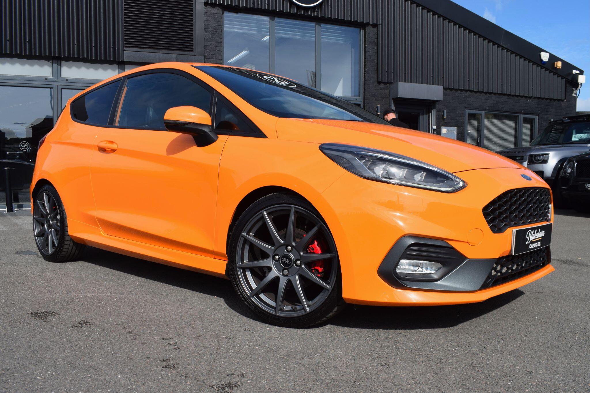 Ford Fiesta view 3