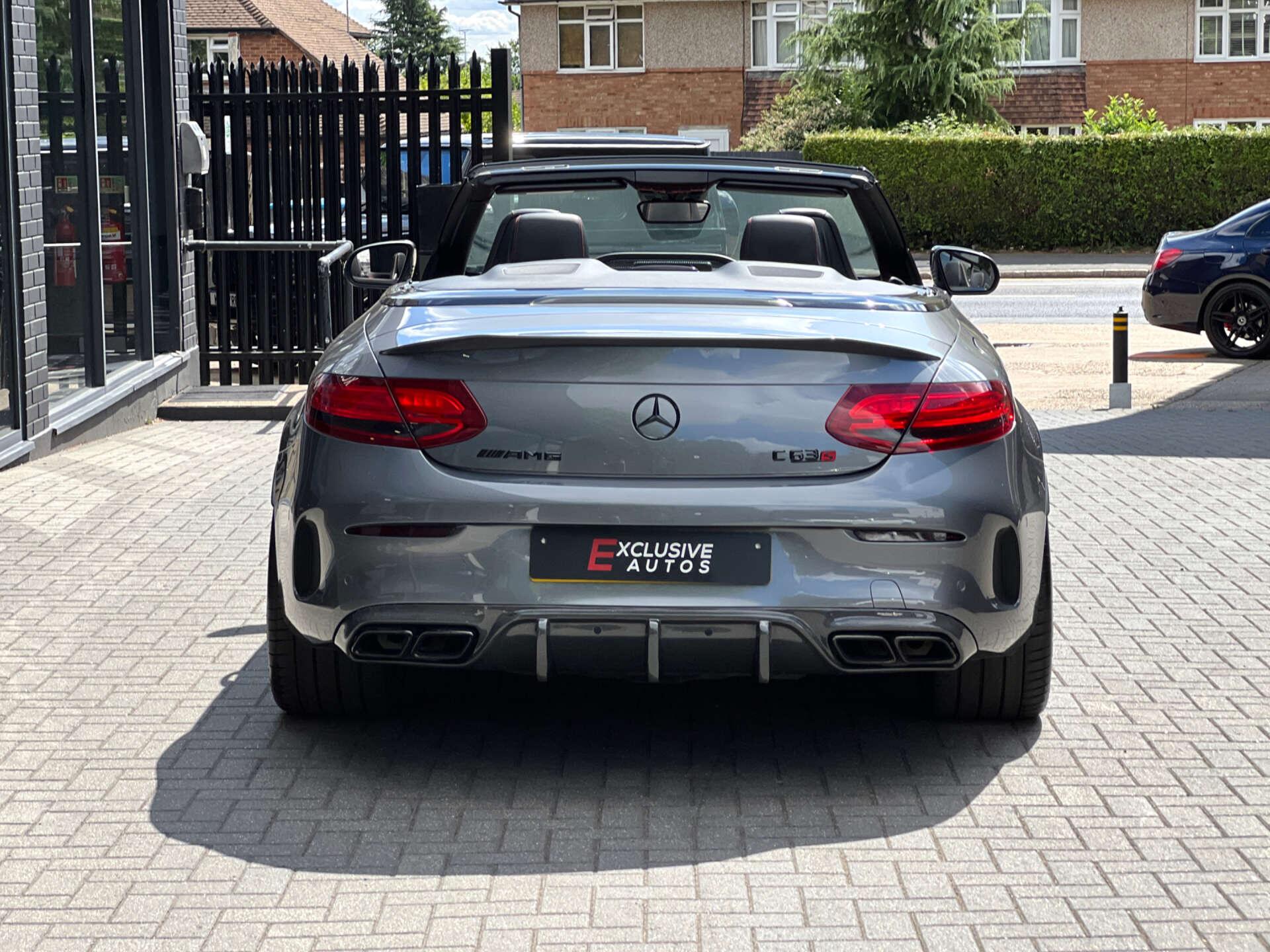 Mercedes-Benz C Class view 31