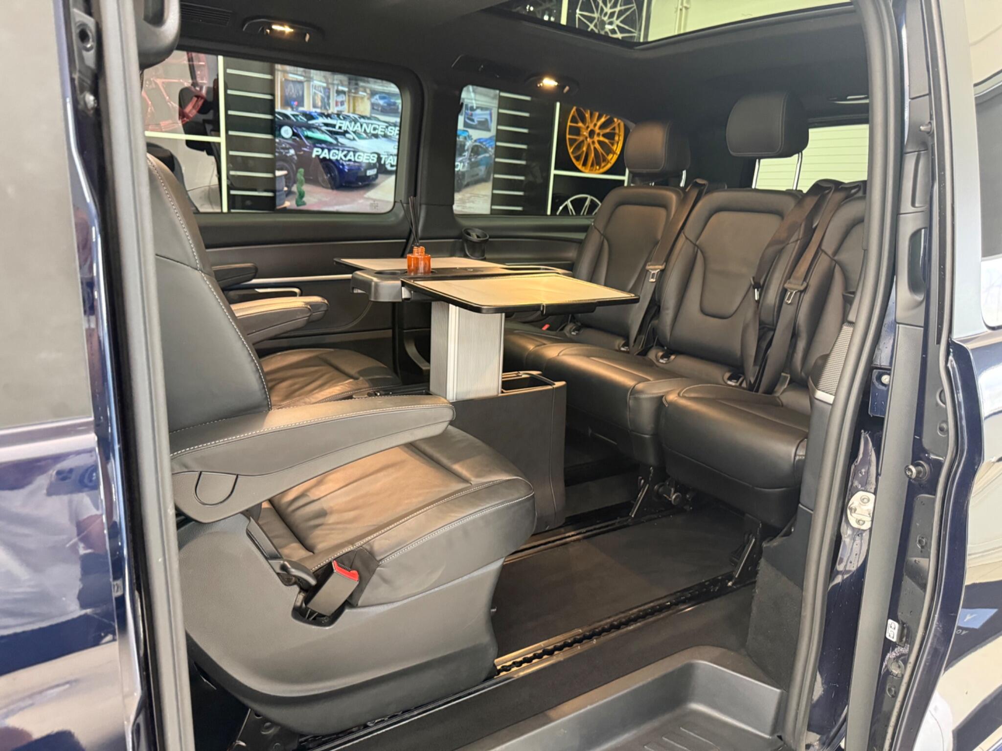 Mercedes-Benz V-Class view 2