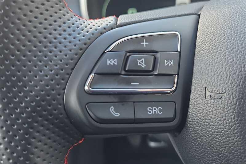 MG ZS view 21