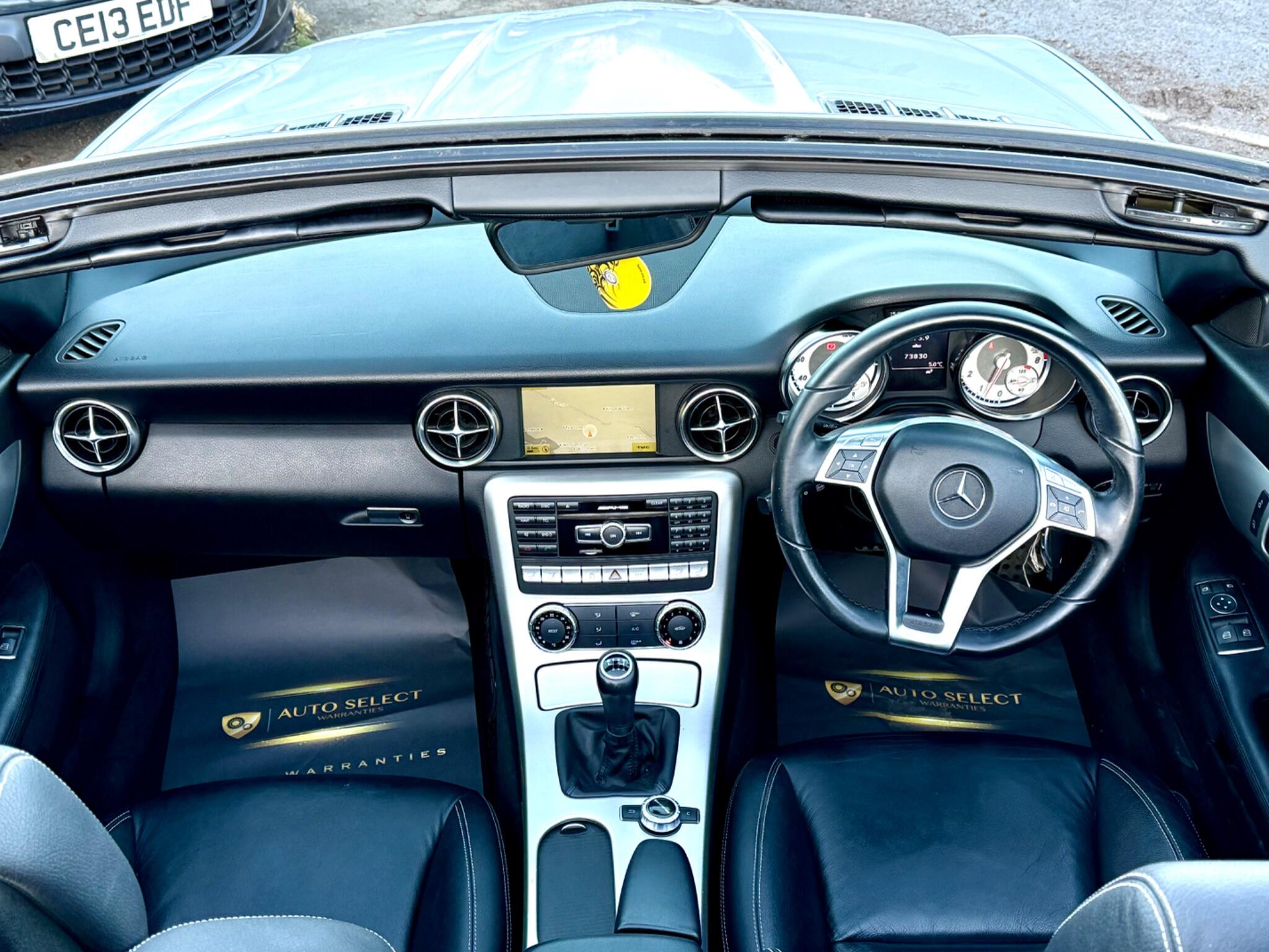 2011 Mercedes-Benz SLK image 27