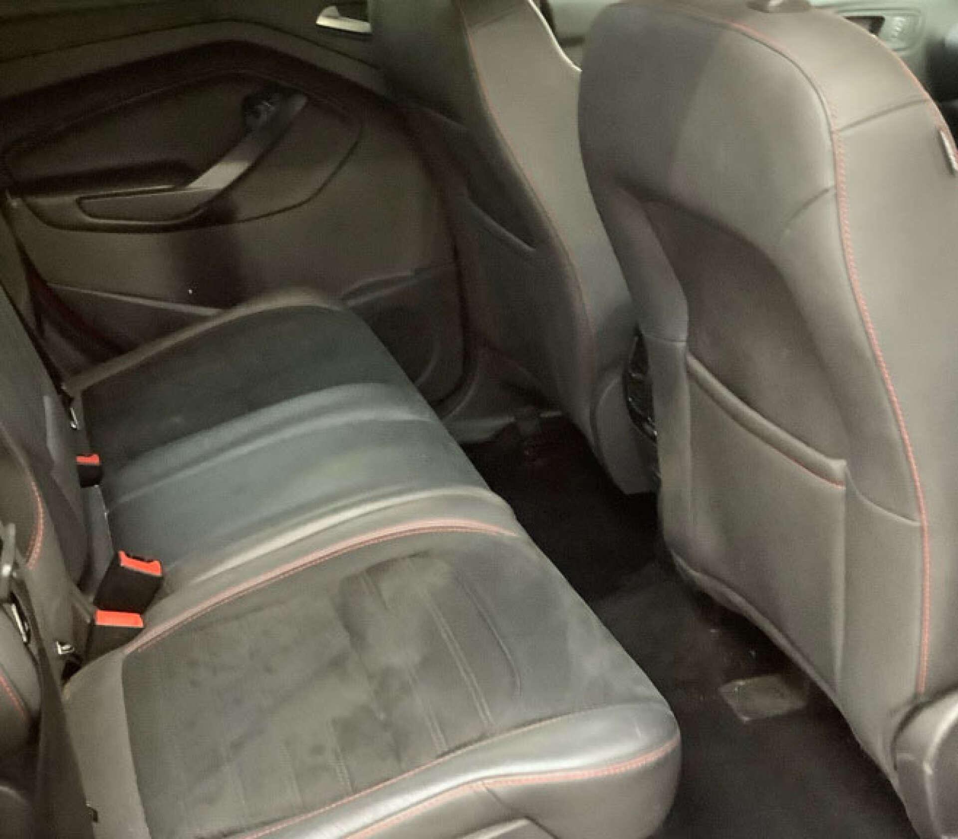 Ford Kuga view 5