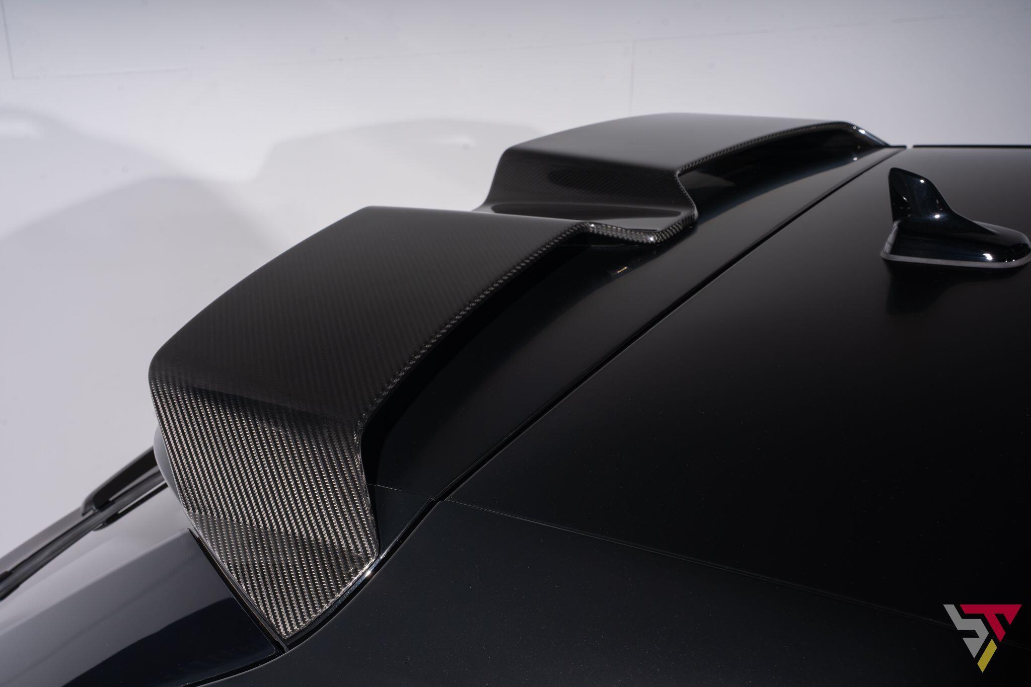 Audi RS3 view 11
