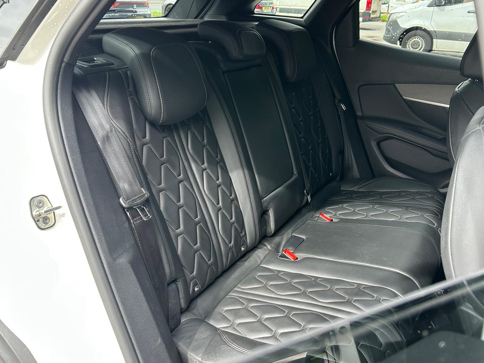 Peugeot 3008 view 25