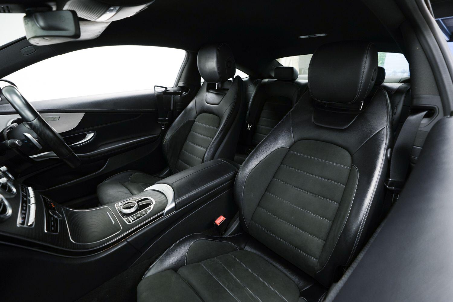 Mercedes-Benz C Class view 21