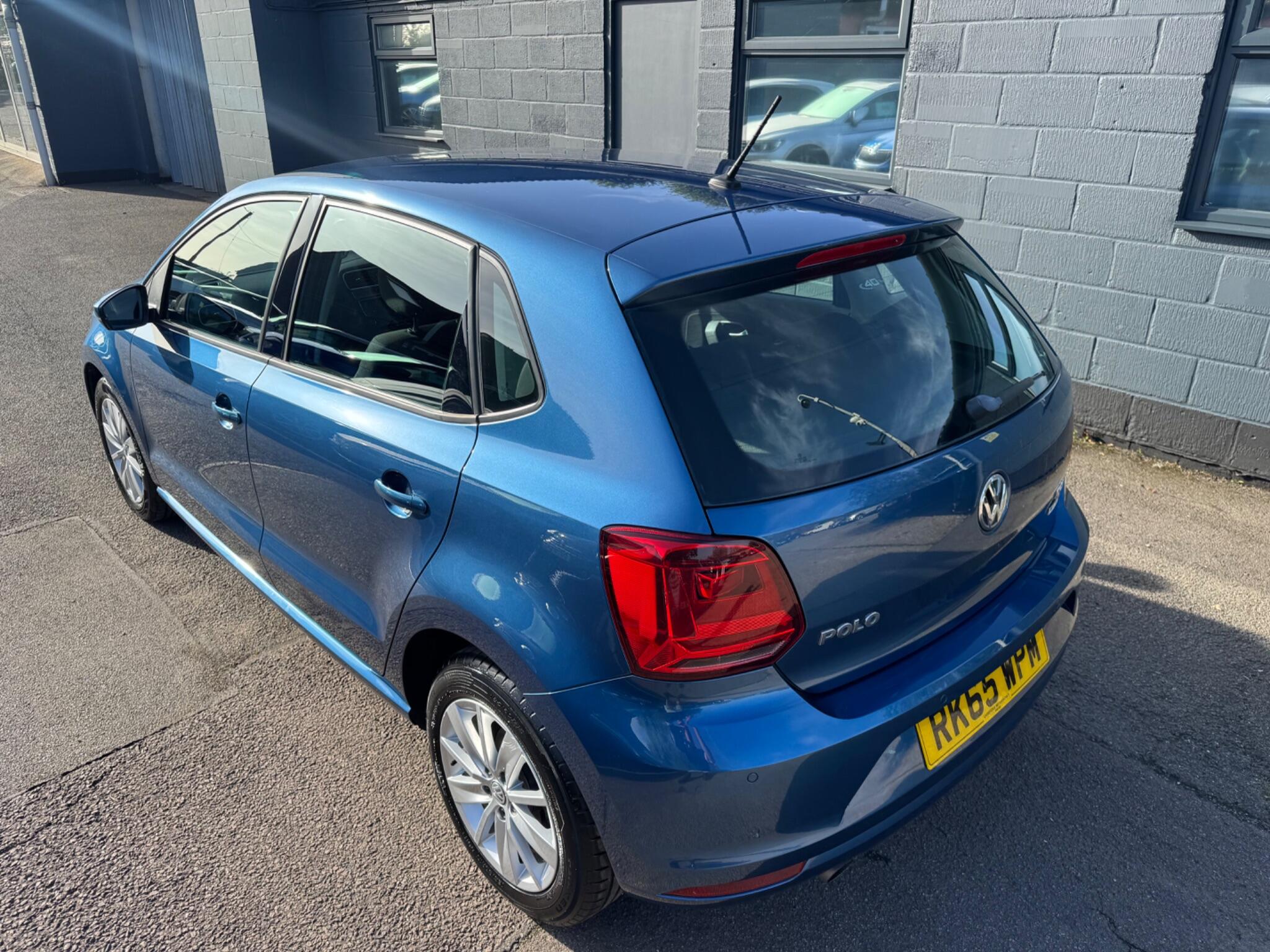 Volkswagen Polo view 11