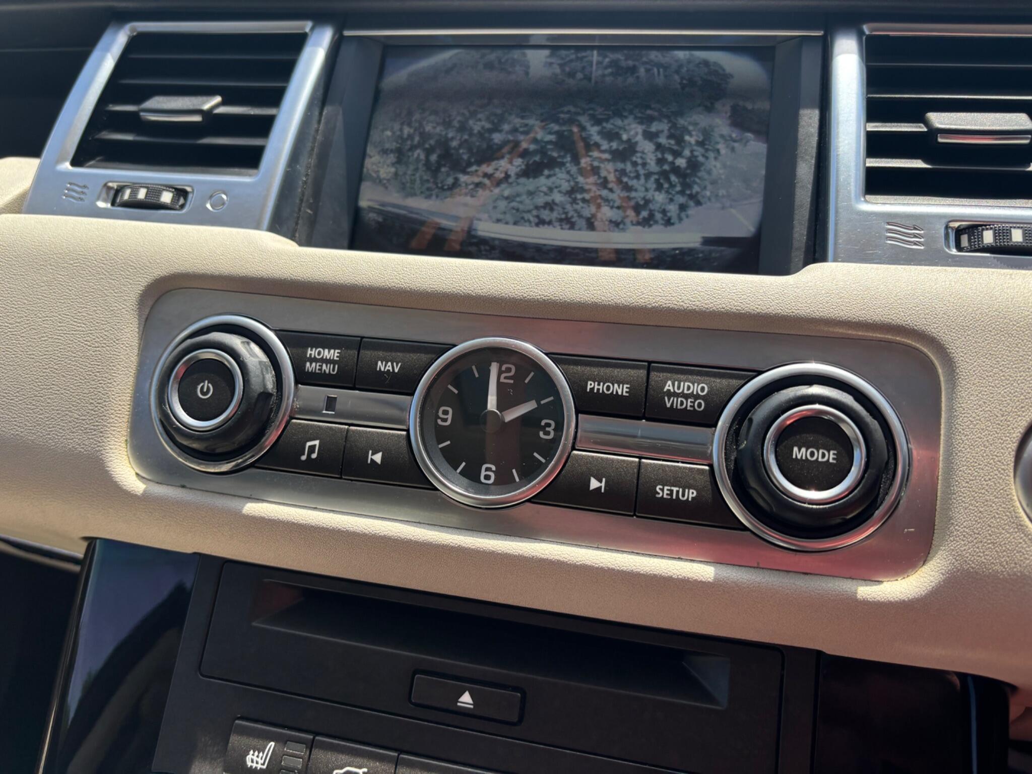 Land Rover Range Rover Sport view 27
