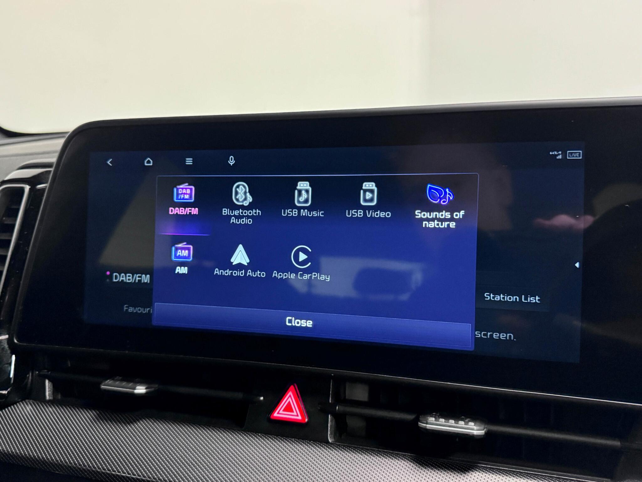Kia Sportage view 8