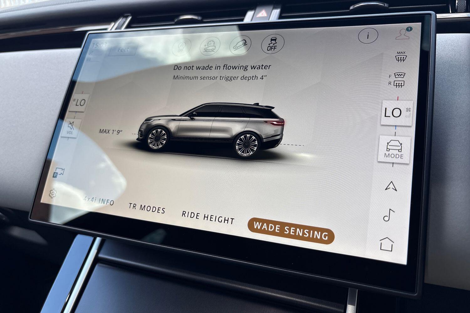 Land Rover Range Rover Velar view 45