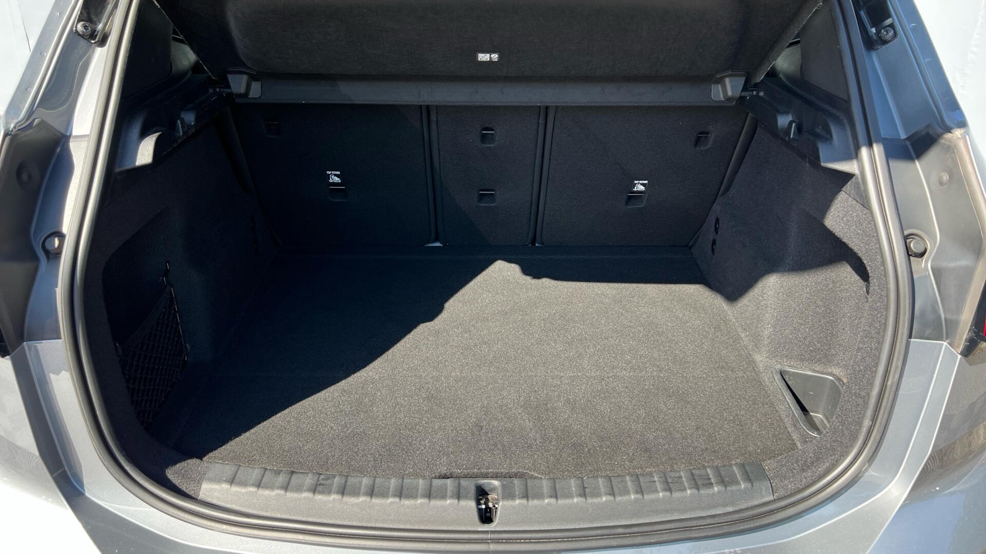 BMW 2 Series view 13