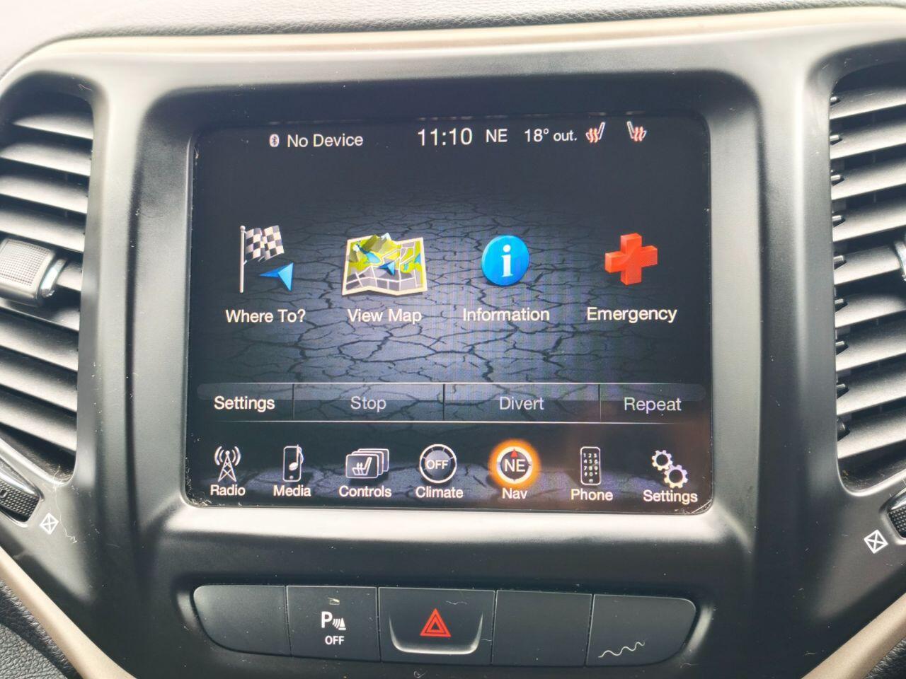 Jeep Cherokee view 26
