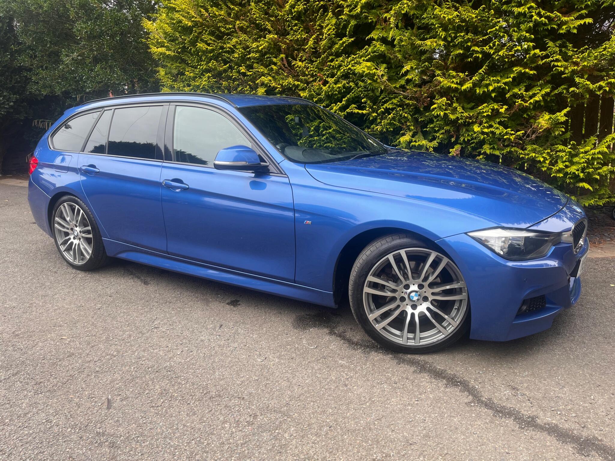 BMW 3 Series view 20