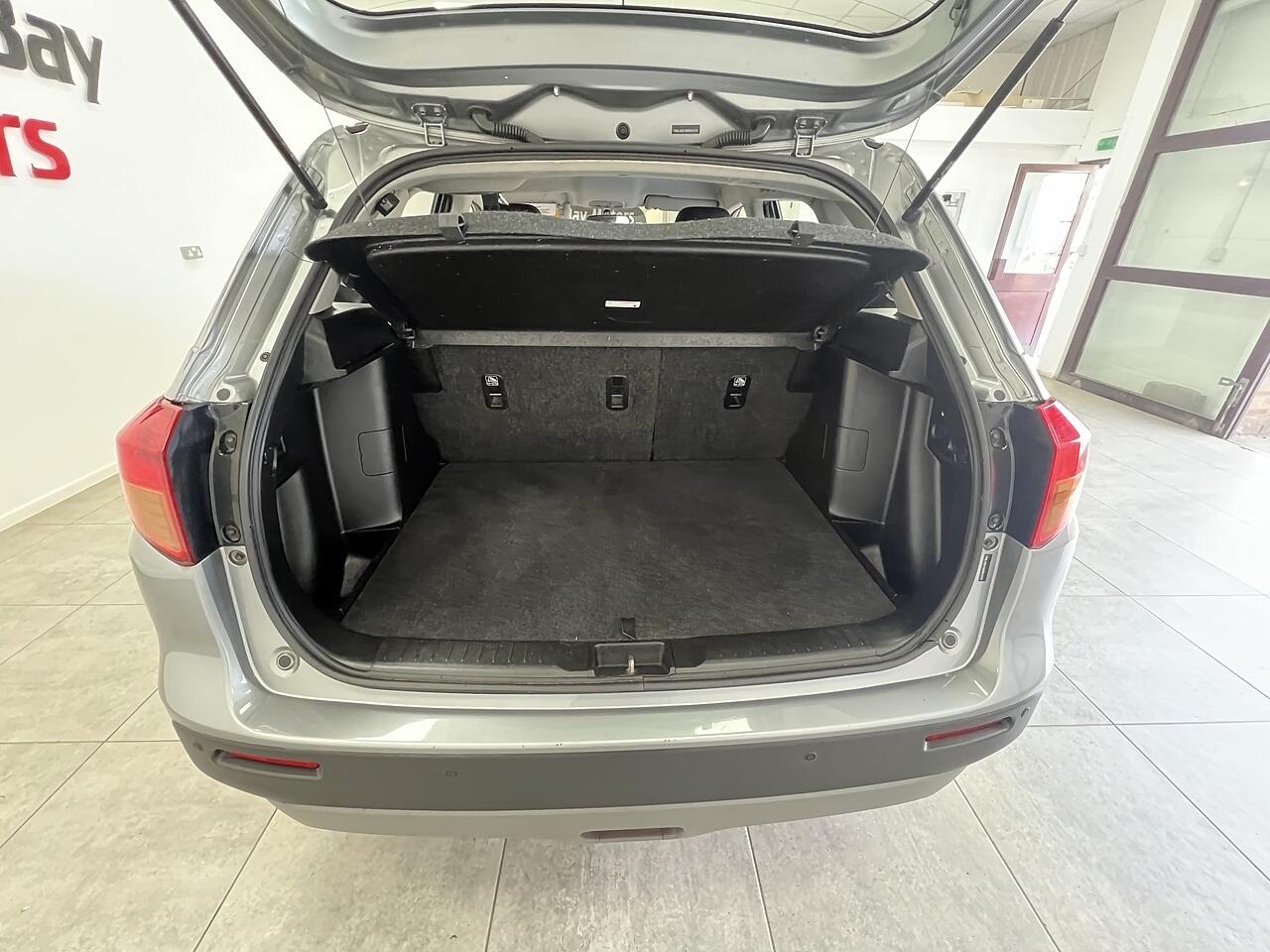 Suzuki Vitara view 15