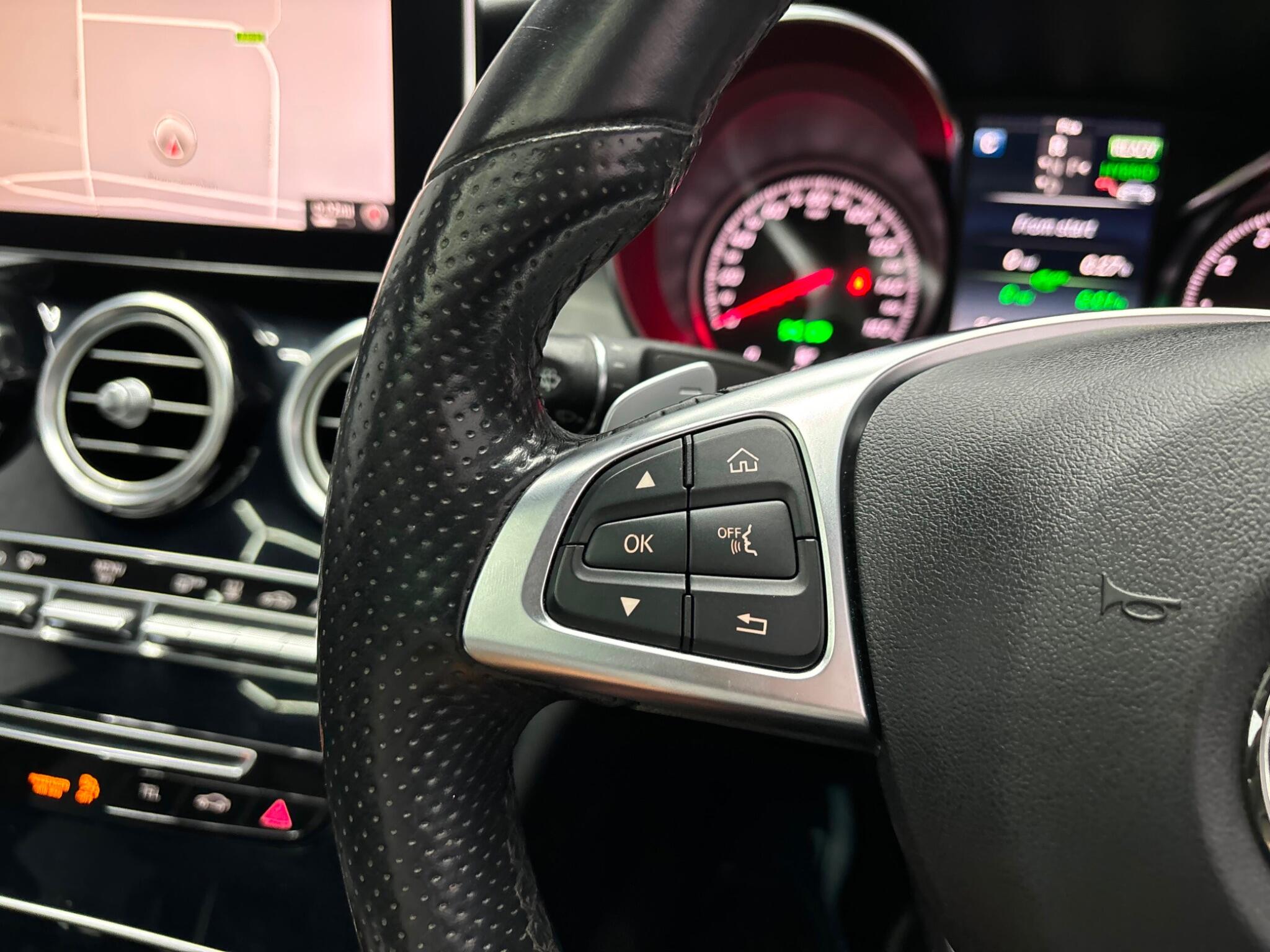 Mercedes-Benz C Class view 15