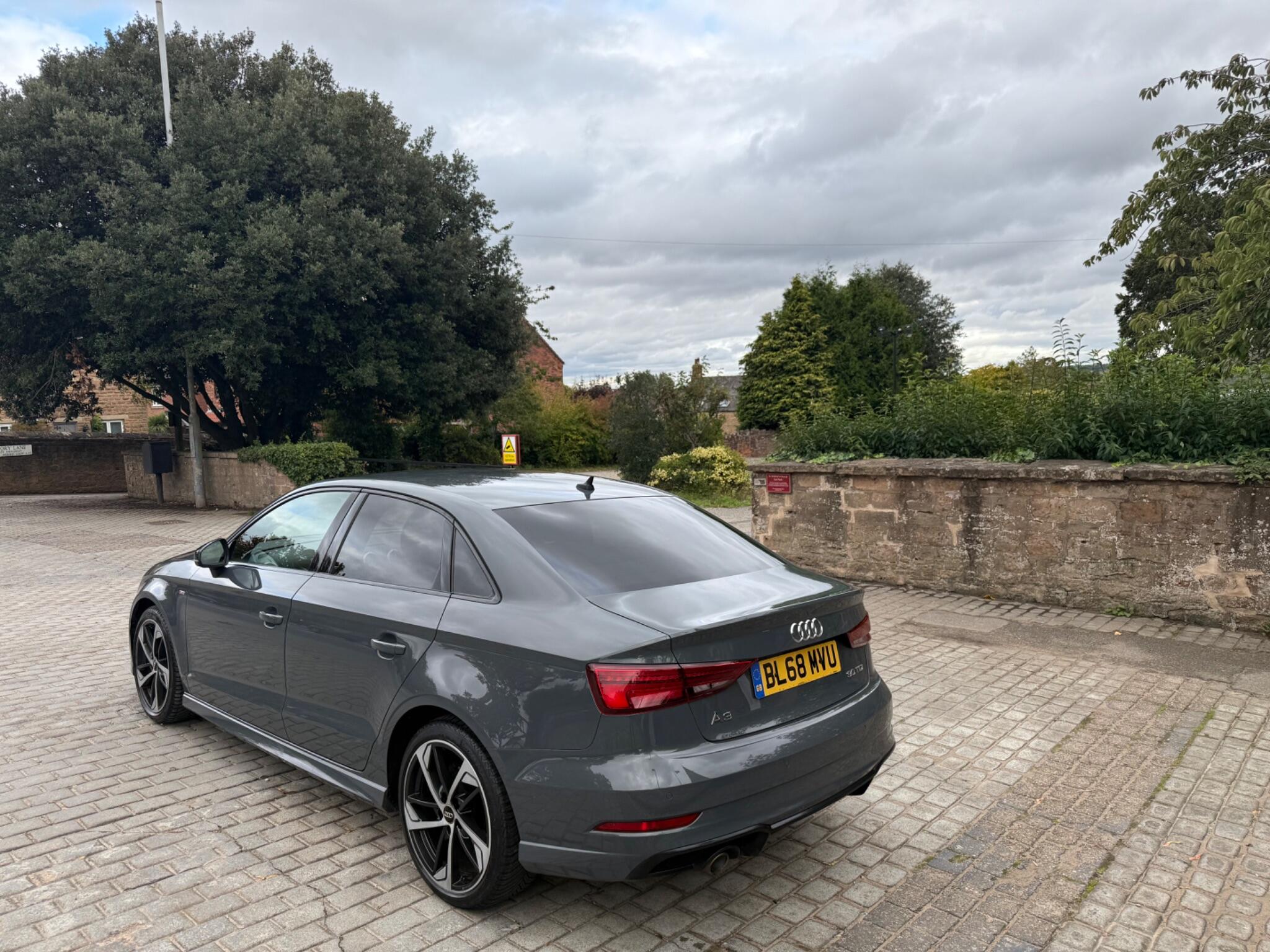 2019 Audi A3 1.6 TDI 30 Black Edition S Tronic Euro 6 (s/s) 4dr • 127,897 miles image 6