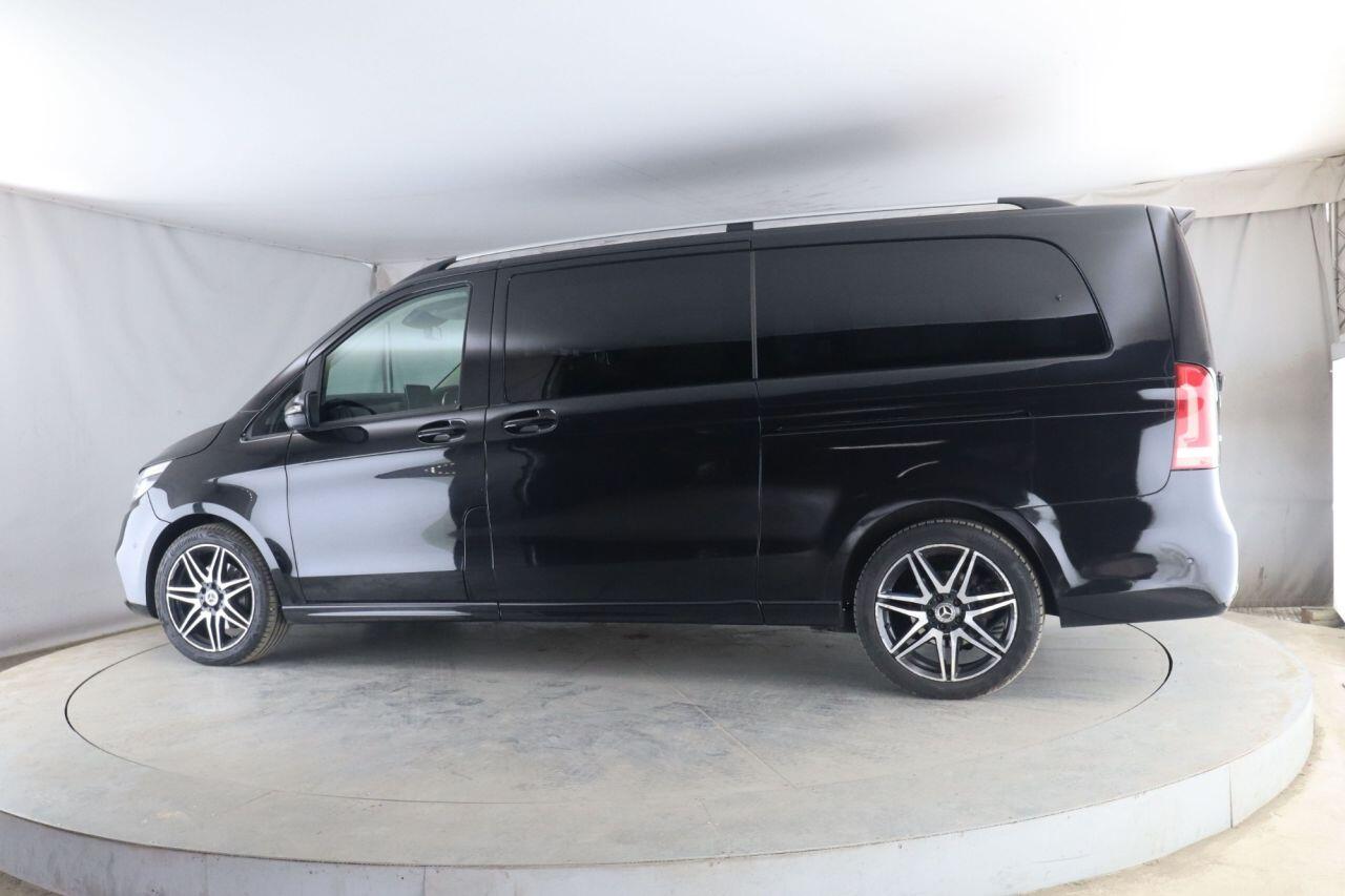 Mercedes-Benz V-Class view 6