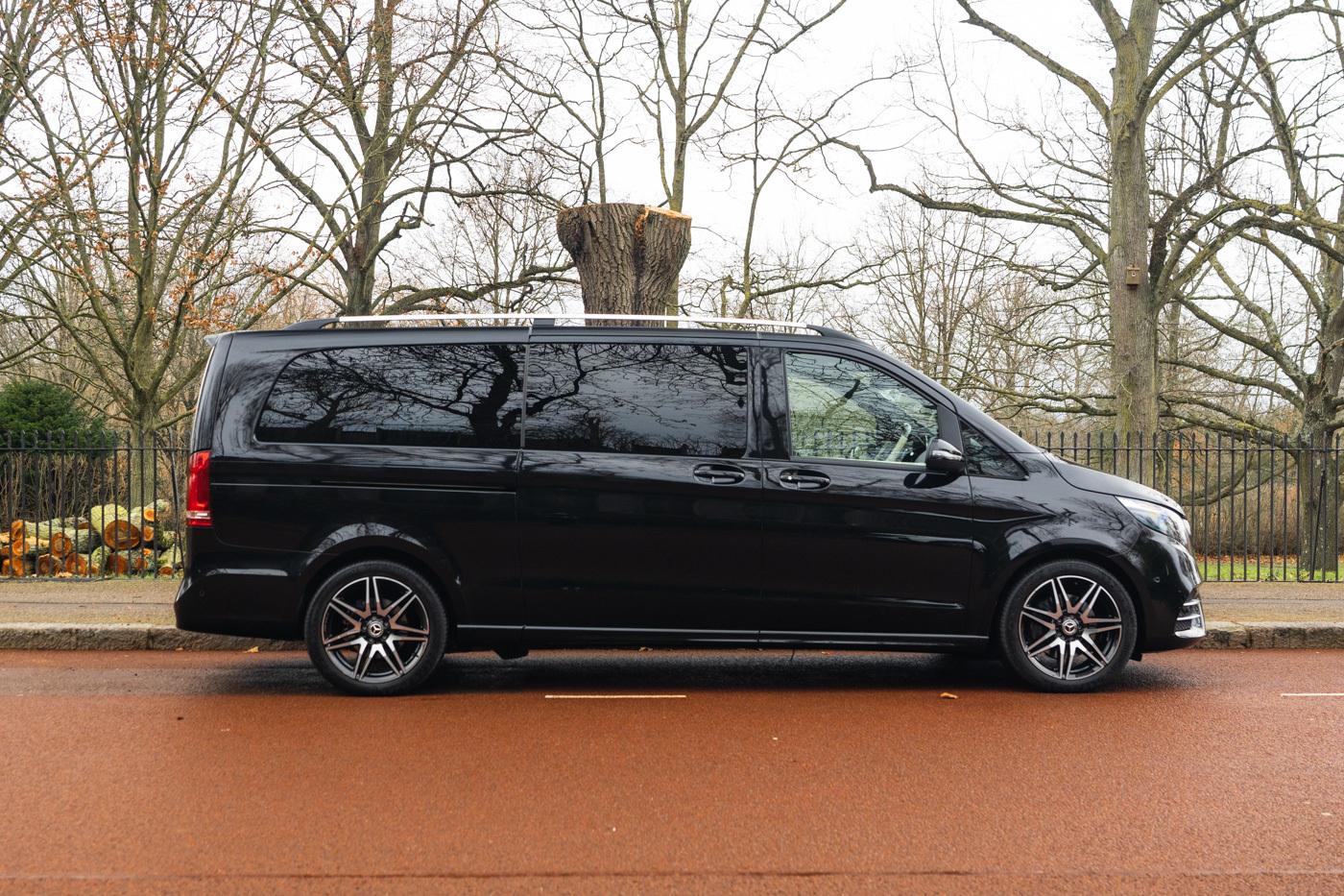 Mercedes-Benz V-Class view 2
