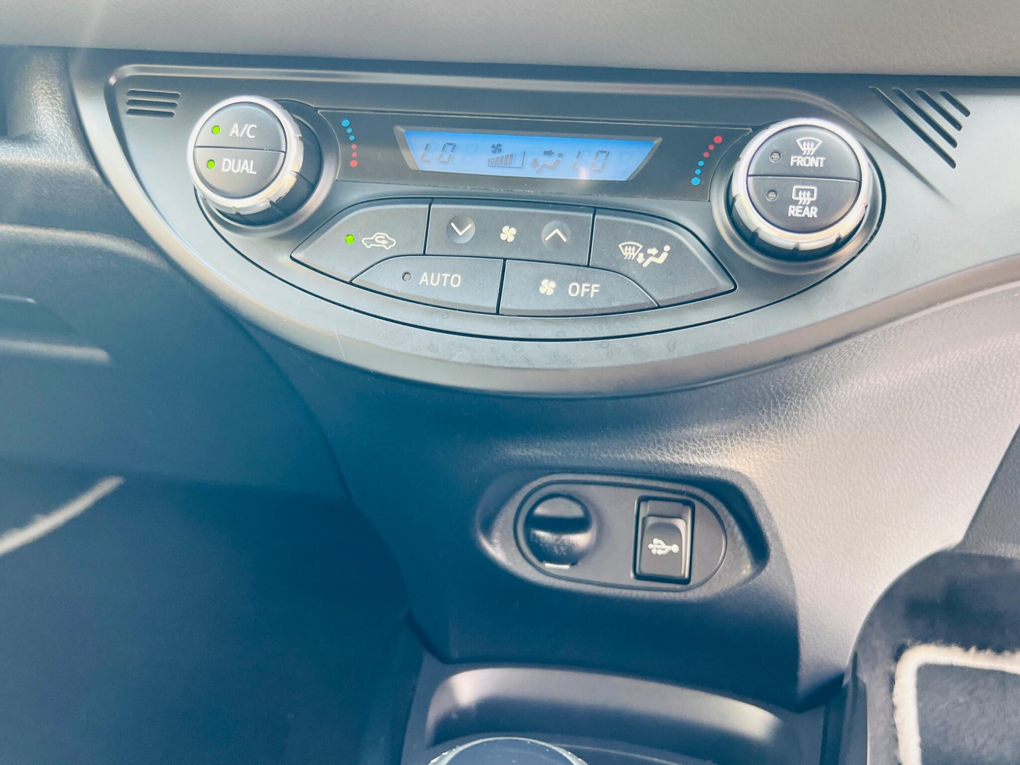 Toyota Yaris view 37