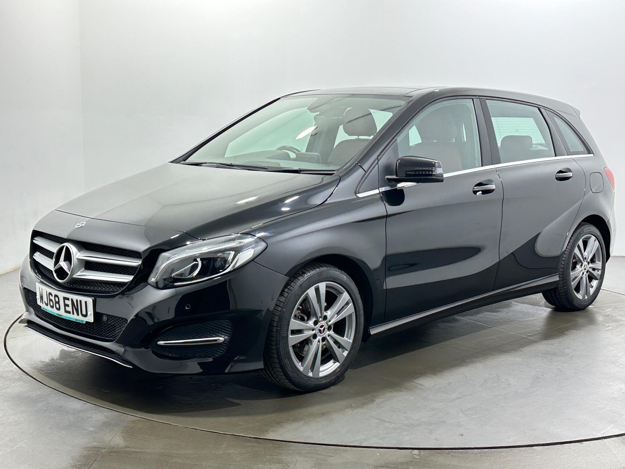 Mercedes-Benz B Class view 4