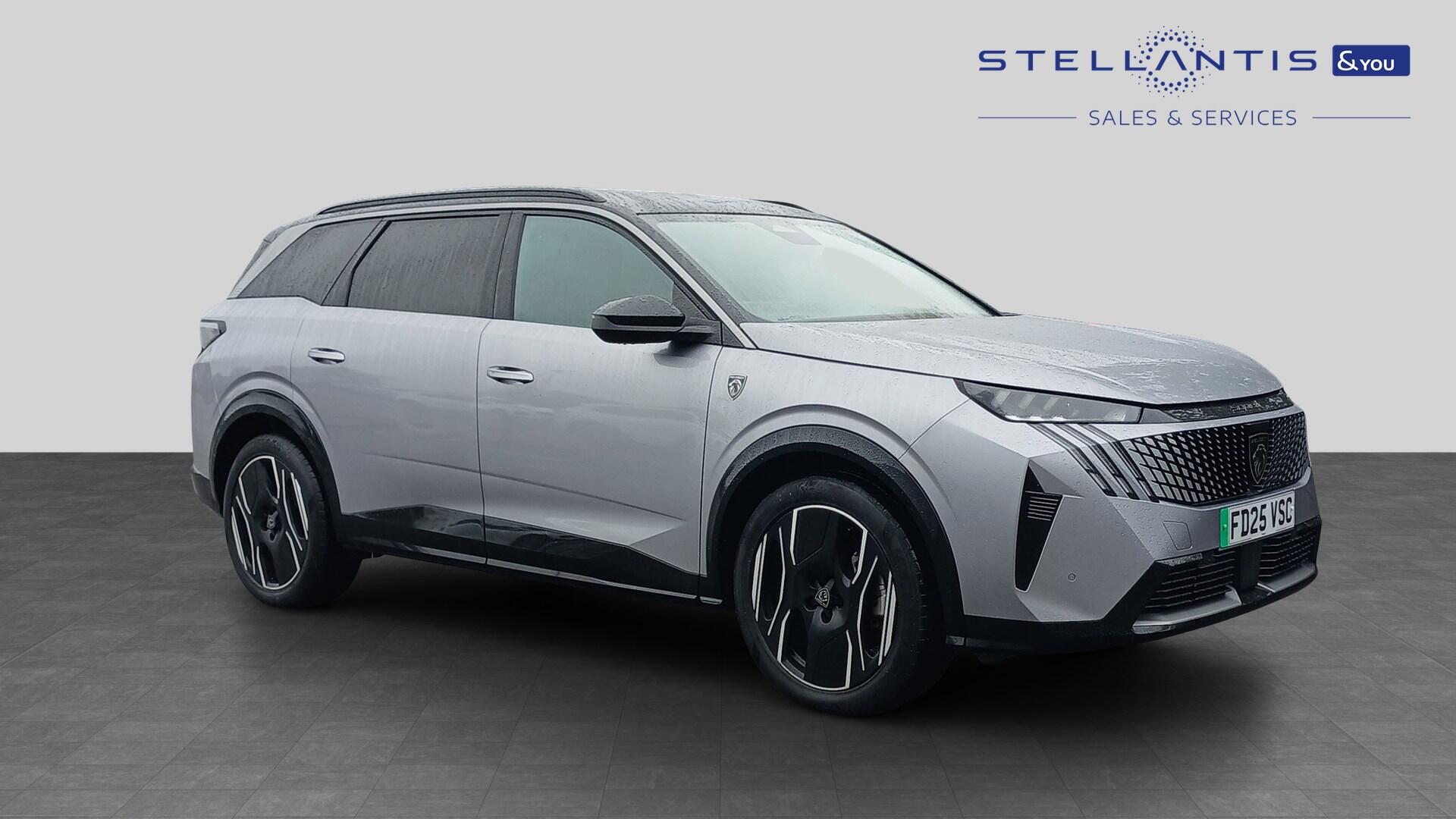 2025 Peugeot 5008