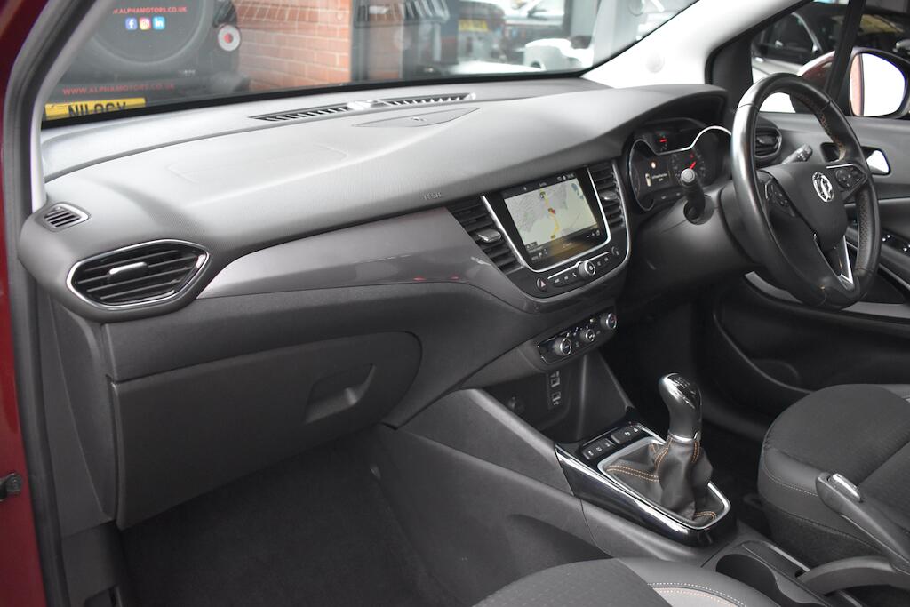 Vauxhall Crossland X view 36
