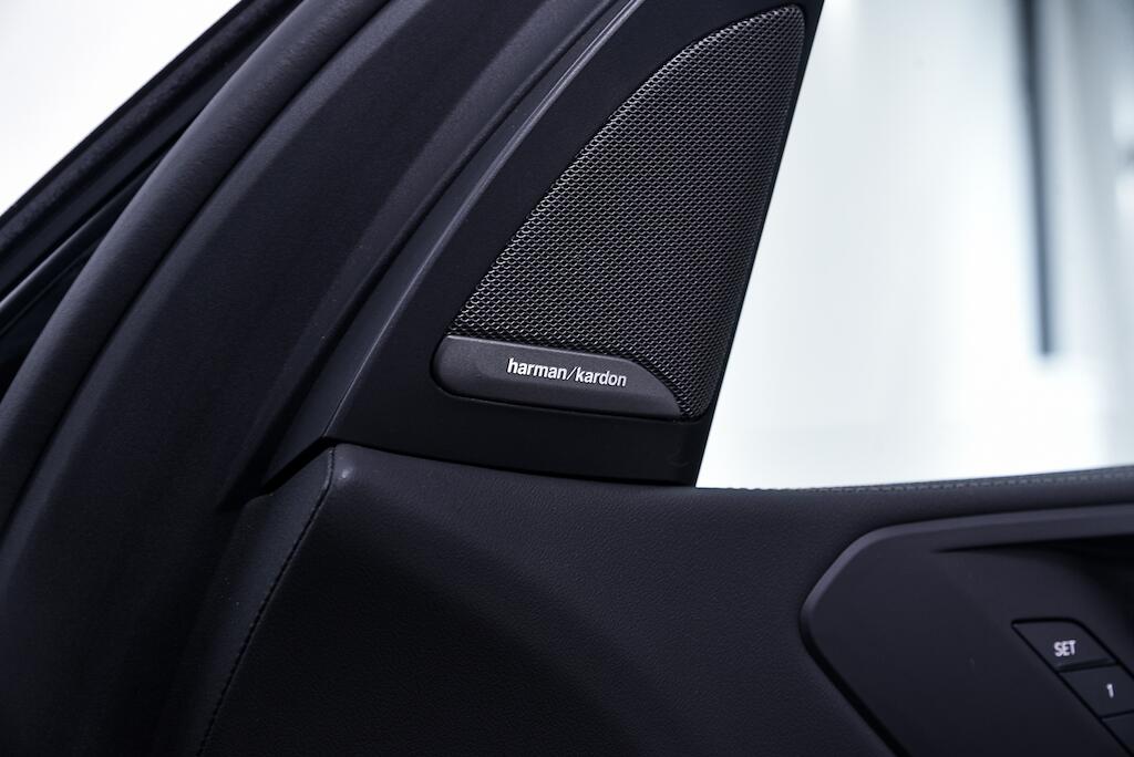 BMW X5 view 20