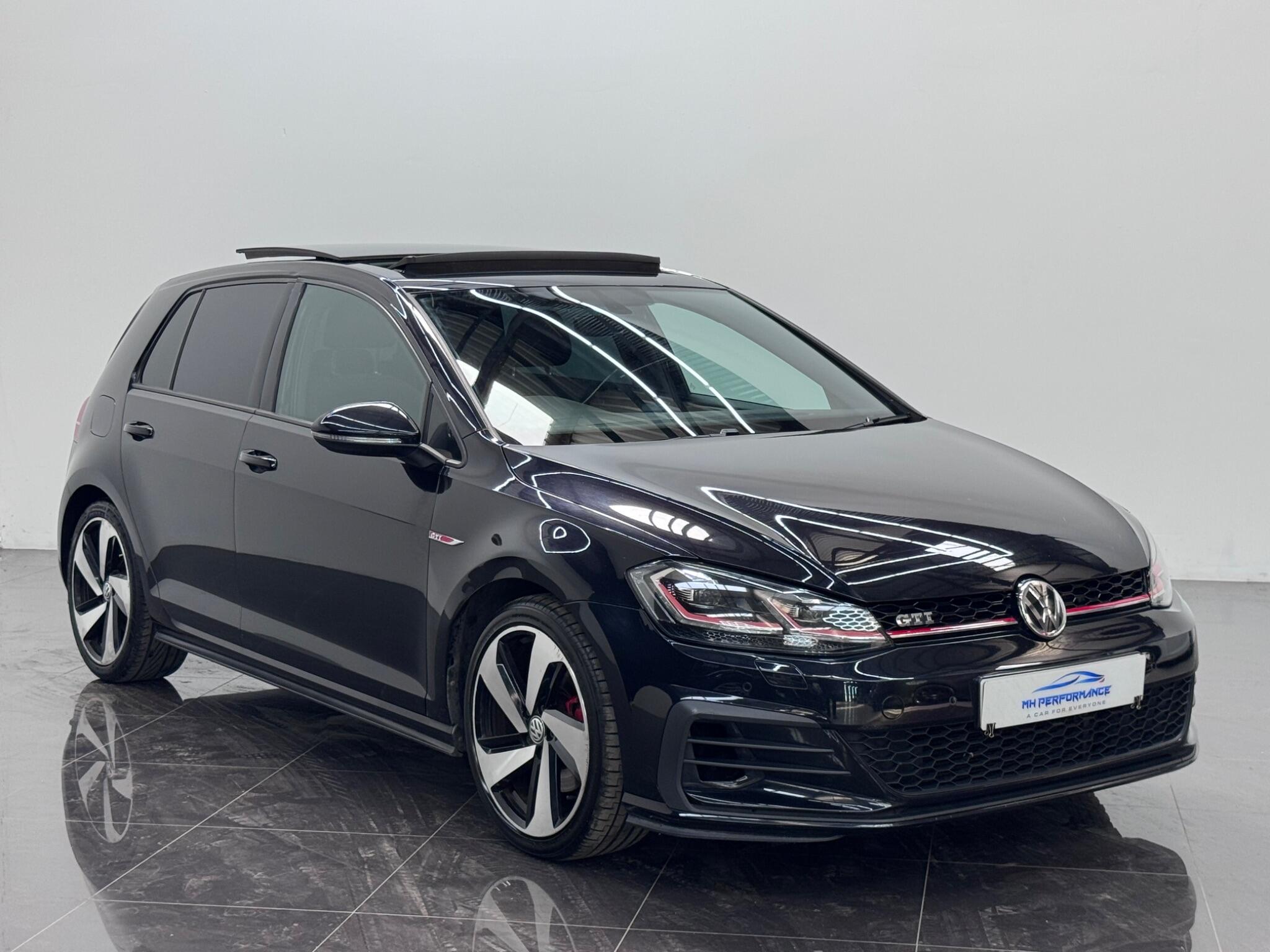 Volkswagen Golf view 23