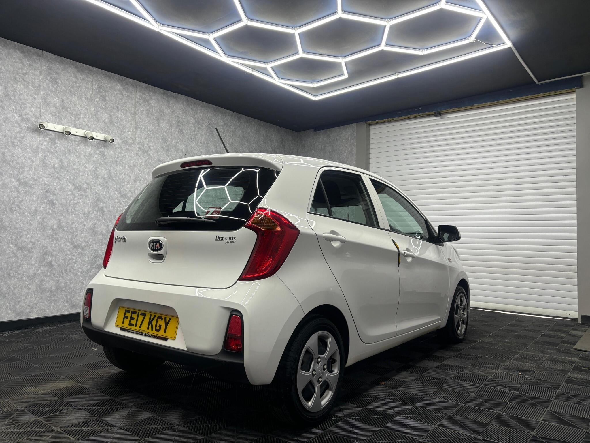 Kia Picanto view 2