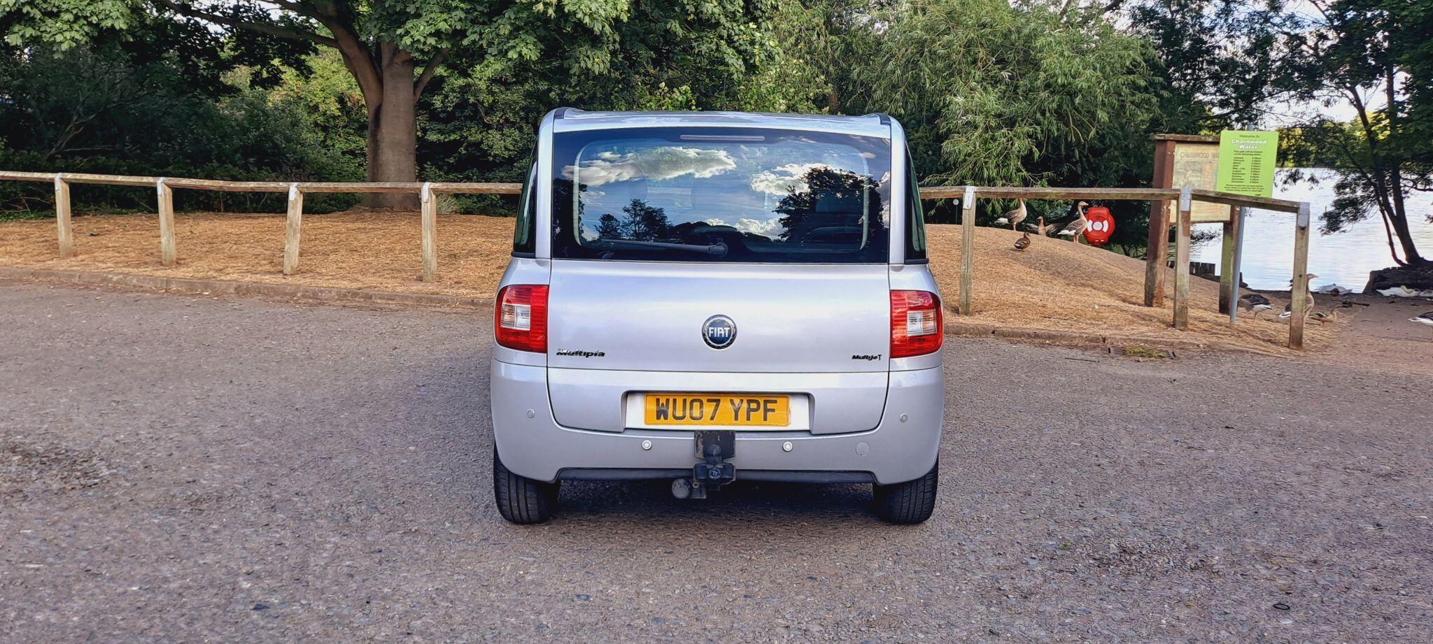 Fiat Multipla view 9