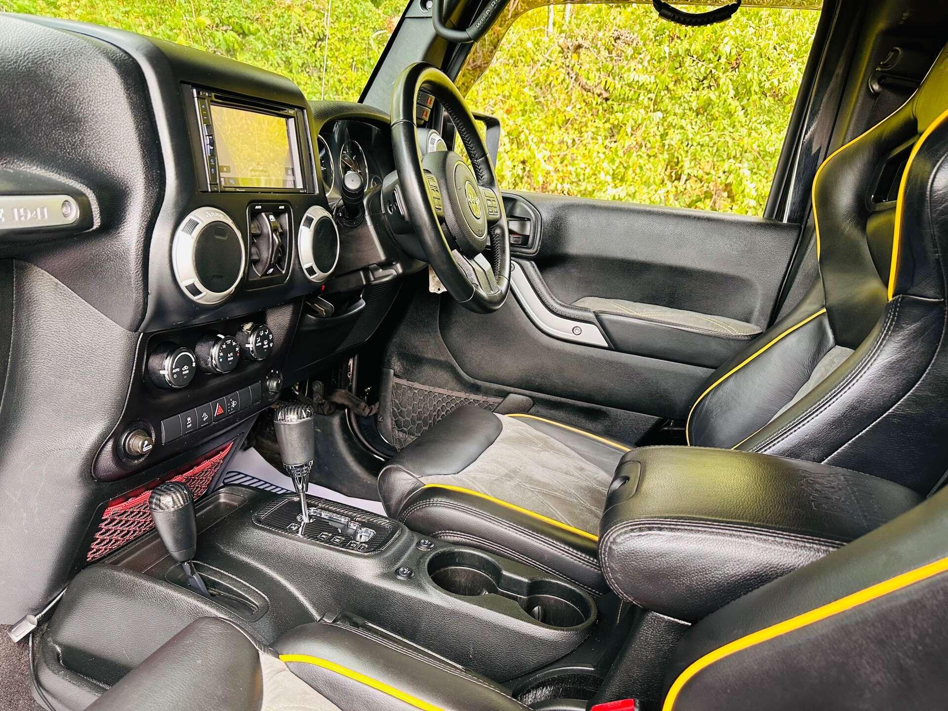 Jeep Wrangler view 8