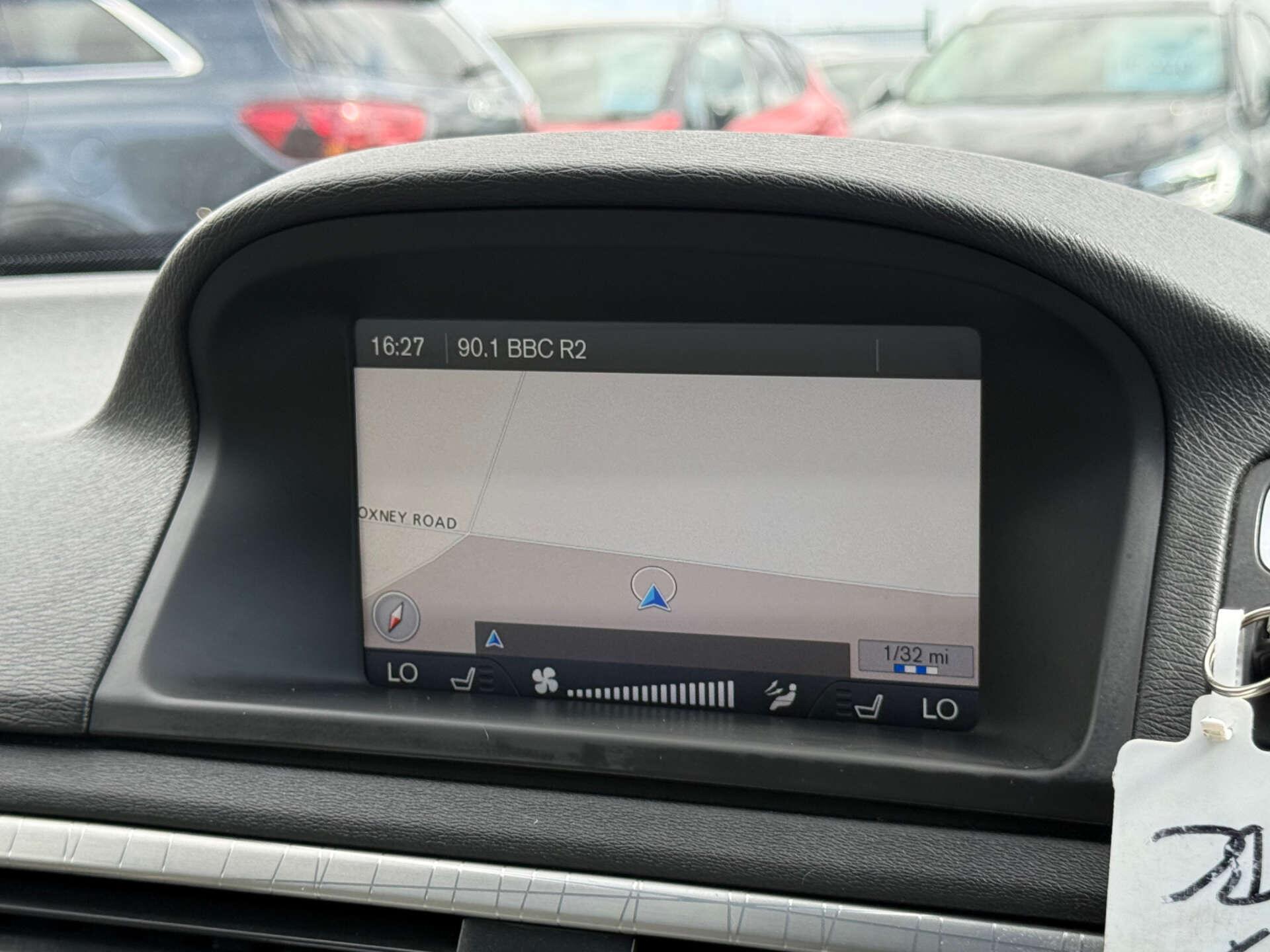 Volvo XC70 view 47